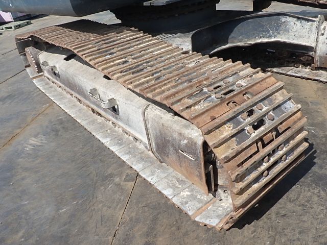 MÁY ĐÀO BÁNH XÍCH KOBELCO SK200-8 - 2013