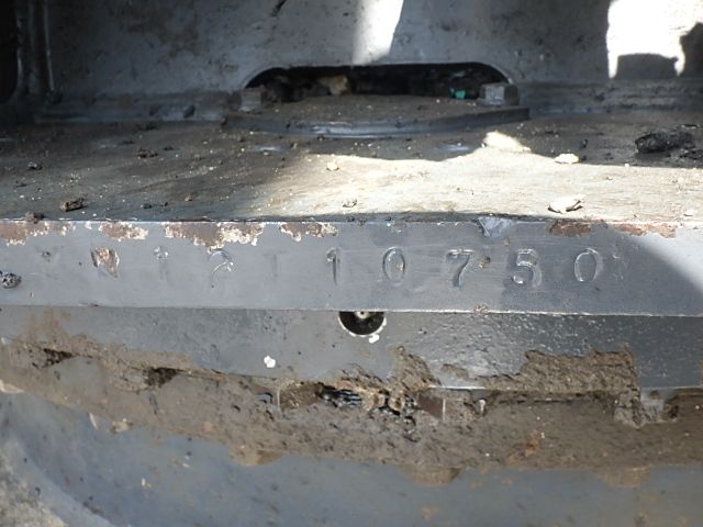 MÁY ĐÀO BÁNH XÍCH KOBELCO SK200-8 - 2013