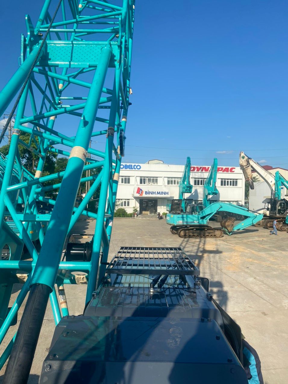 CẨU BÁNH XÍCH KOBELCO BMS800