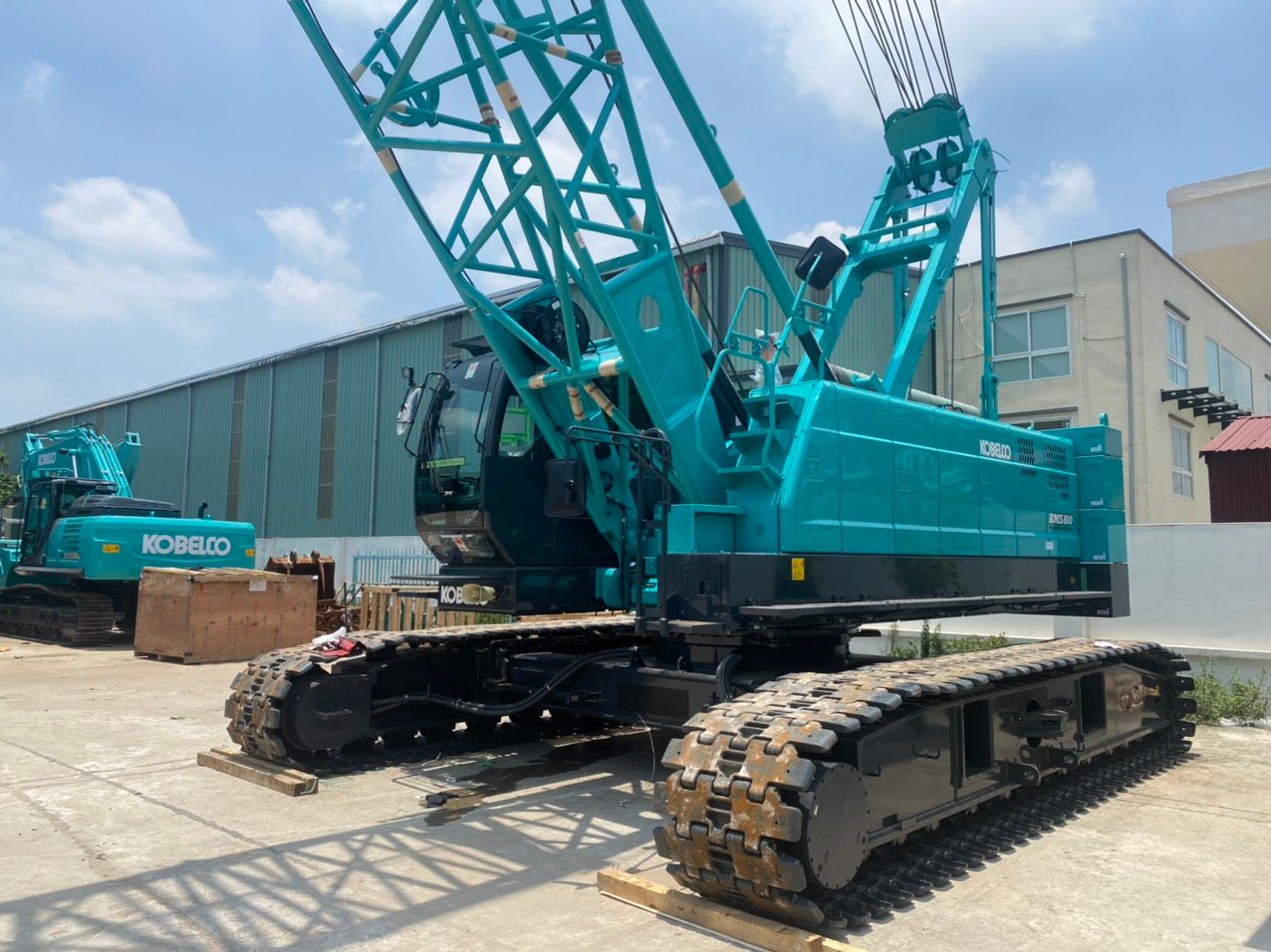 CẨU BÁNH XÍCH KOBELCO BMS800