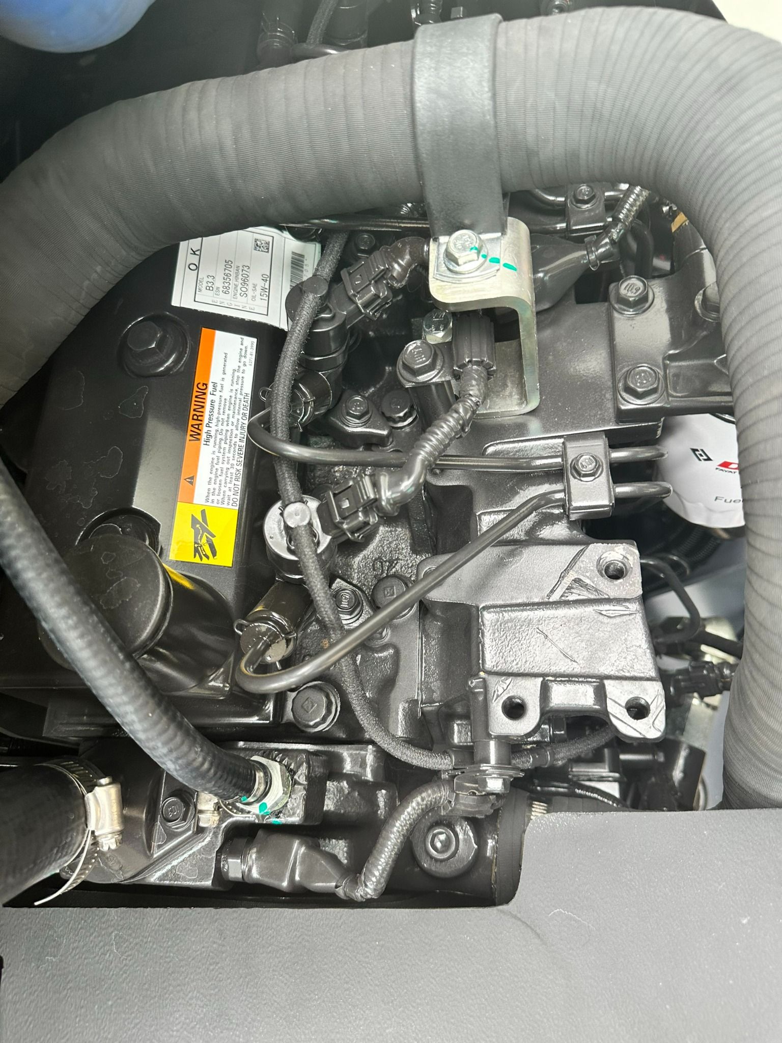 XE LU RUNG DYNAPAC HAI TRỐNG THÉP CC2200