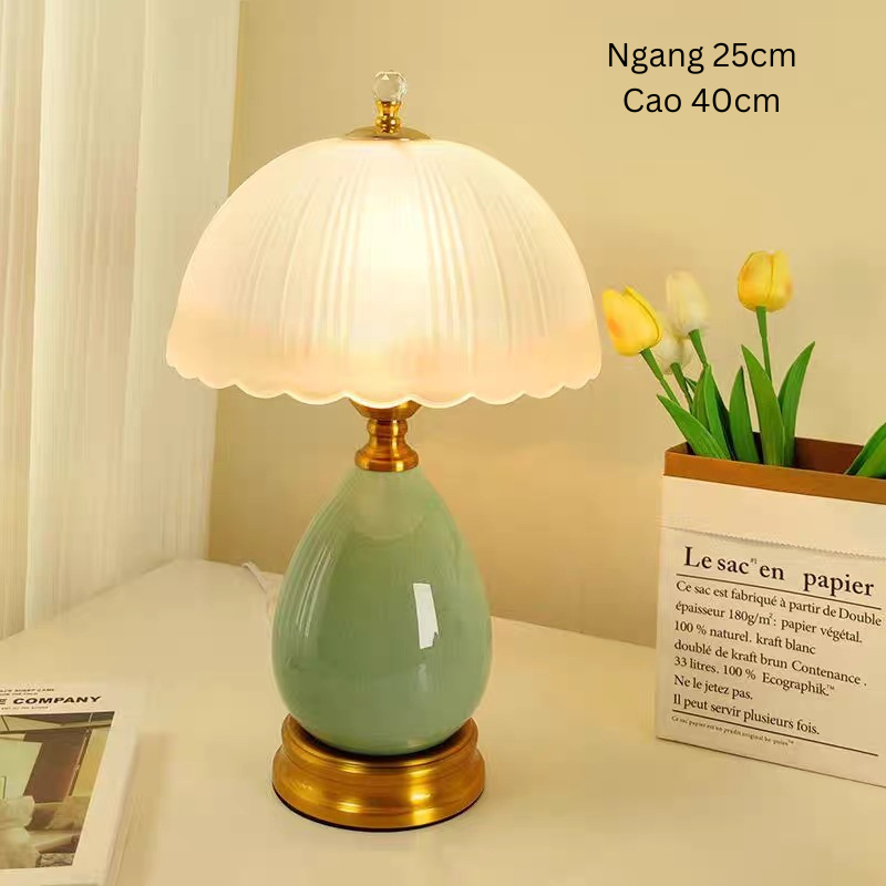  Đèn bàn đặt cạnh giường ngủ bằng gốm sứ 