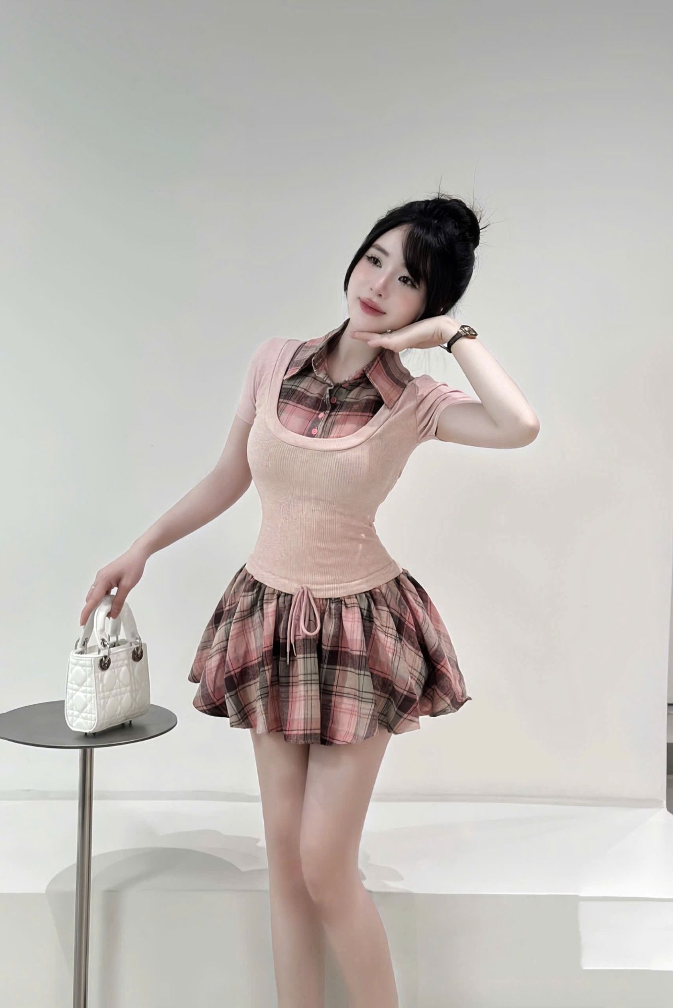 Đầm gân cổ sơ mi tay ngắn rút dây eo phối tùng - HỒNG - M210