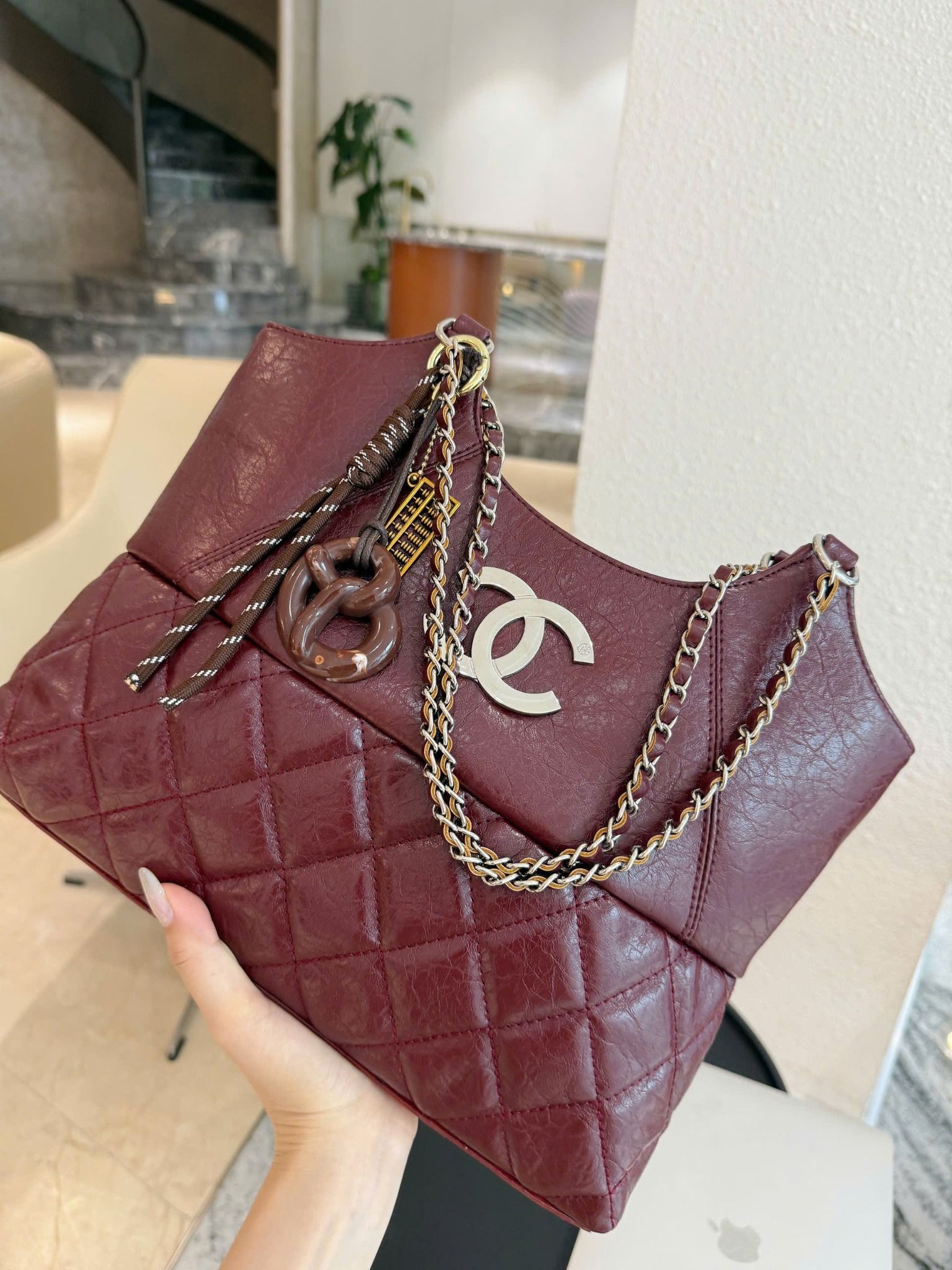 Túi Chanel hot hit kèm dây tag - ĐỎ - V315
