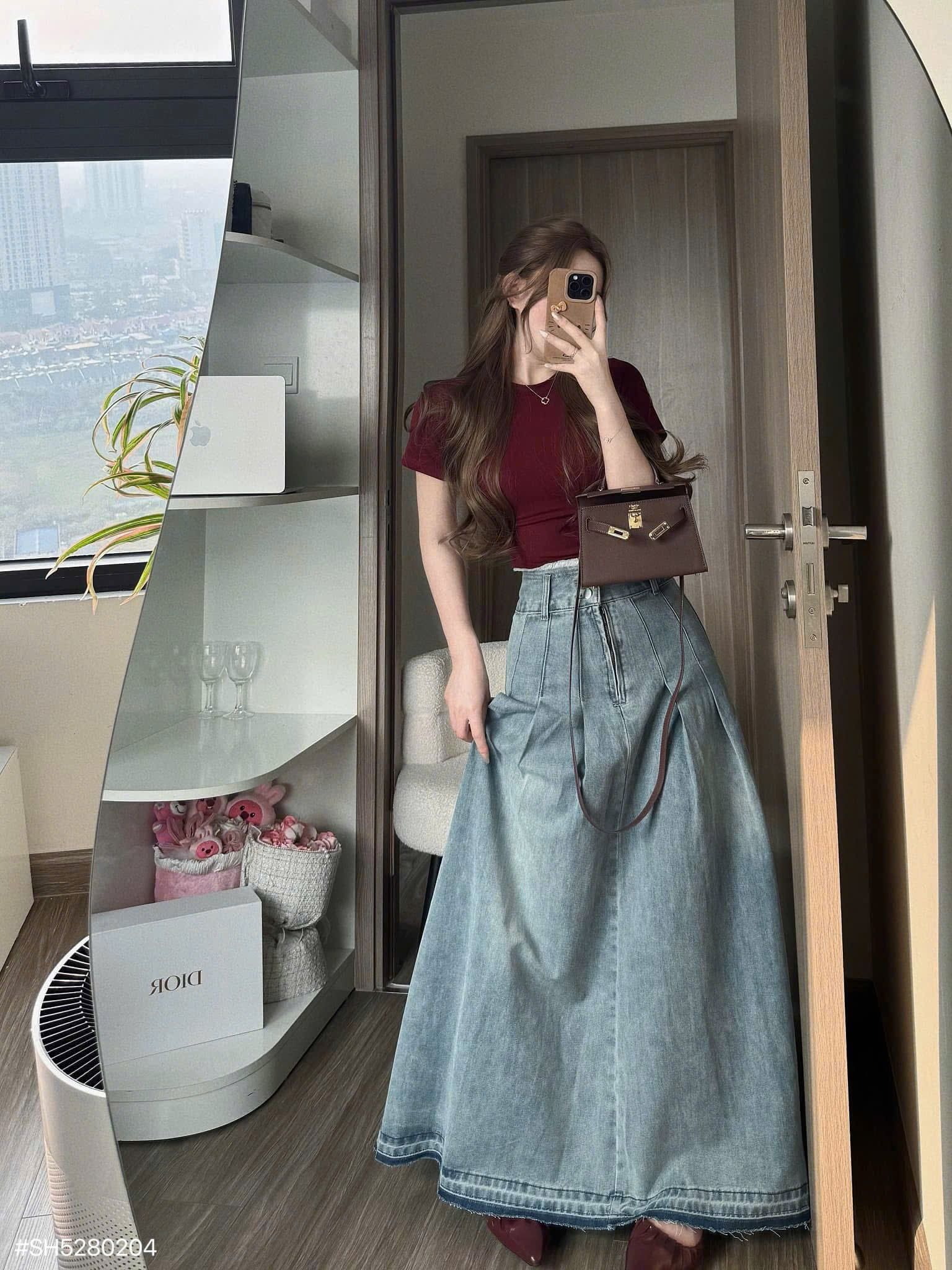 Set áo thun beauty mix chân váy jeans dài xếp ly - ĐỎ - M145 ( eo S<68, M<72 )