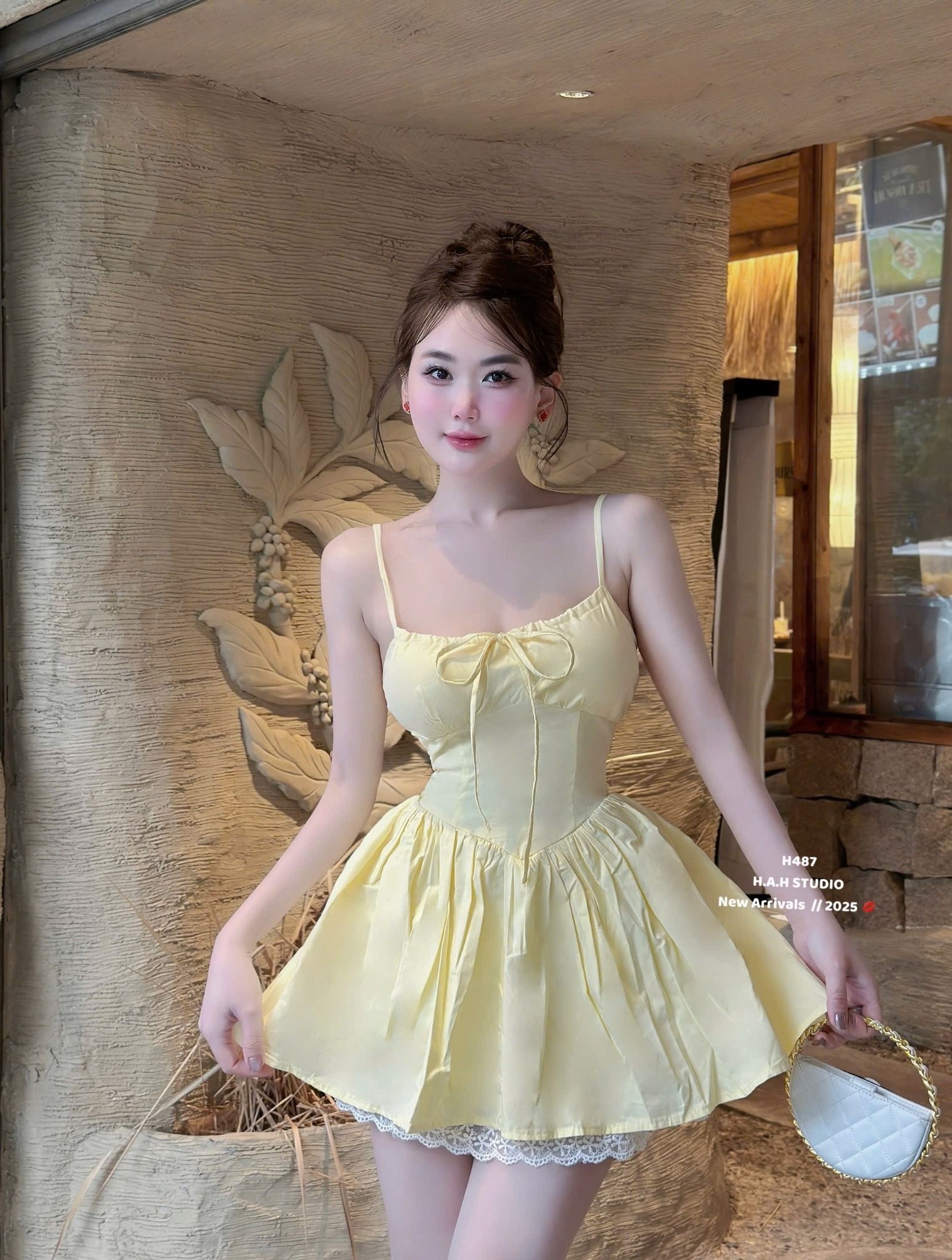 Đầm hai dây dáng ngắn tùng xòe 2 lớp xinh xĩu - H325 (eo S<68, M<72)