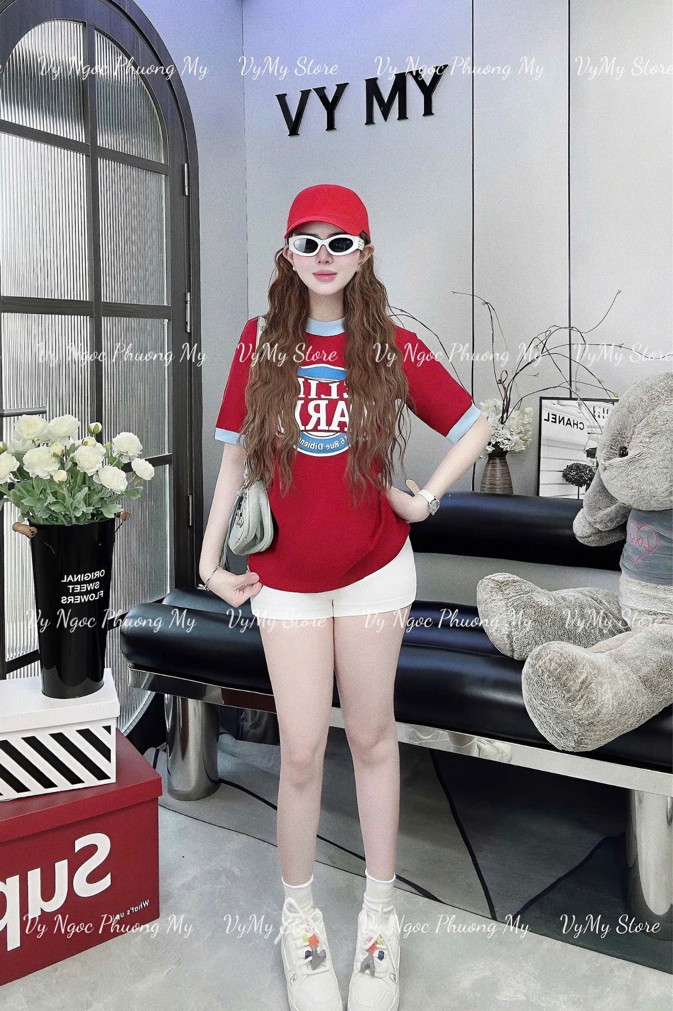Áo thun chữ CELINE PARIS phối viền cổ - ĐỎ - M274 ( DÀI 66CM )
