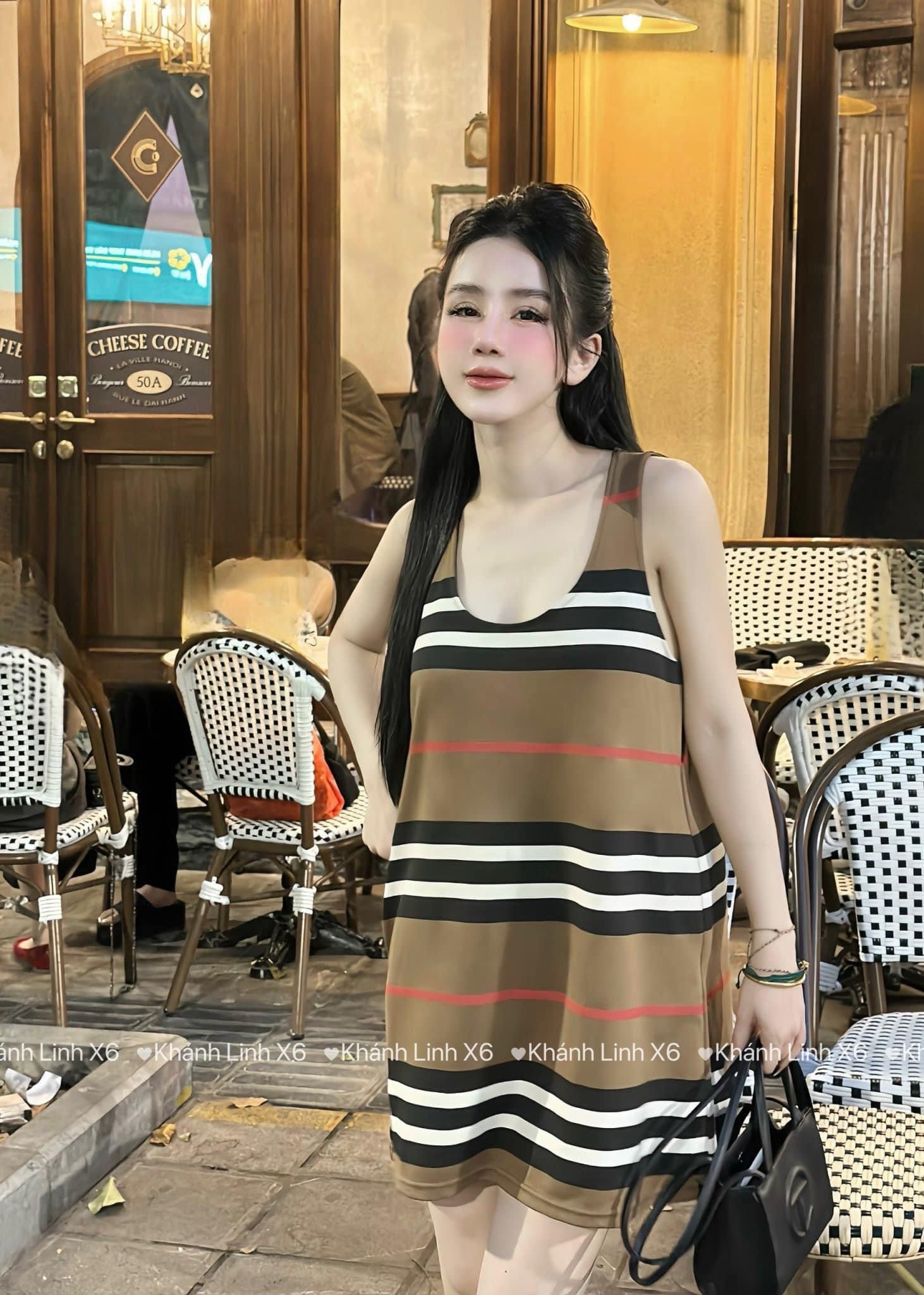 Đầm hai dây cổ tròn kẻ sọc form chữ A - G466