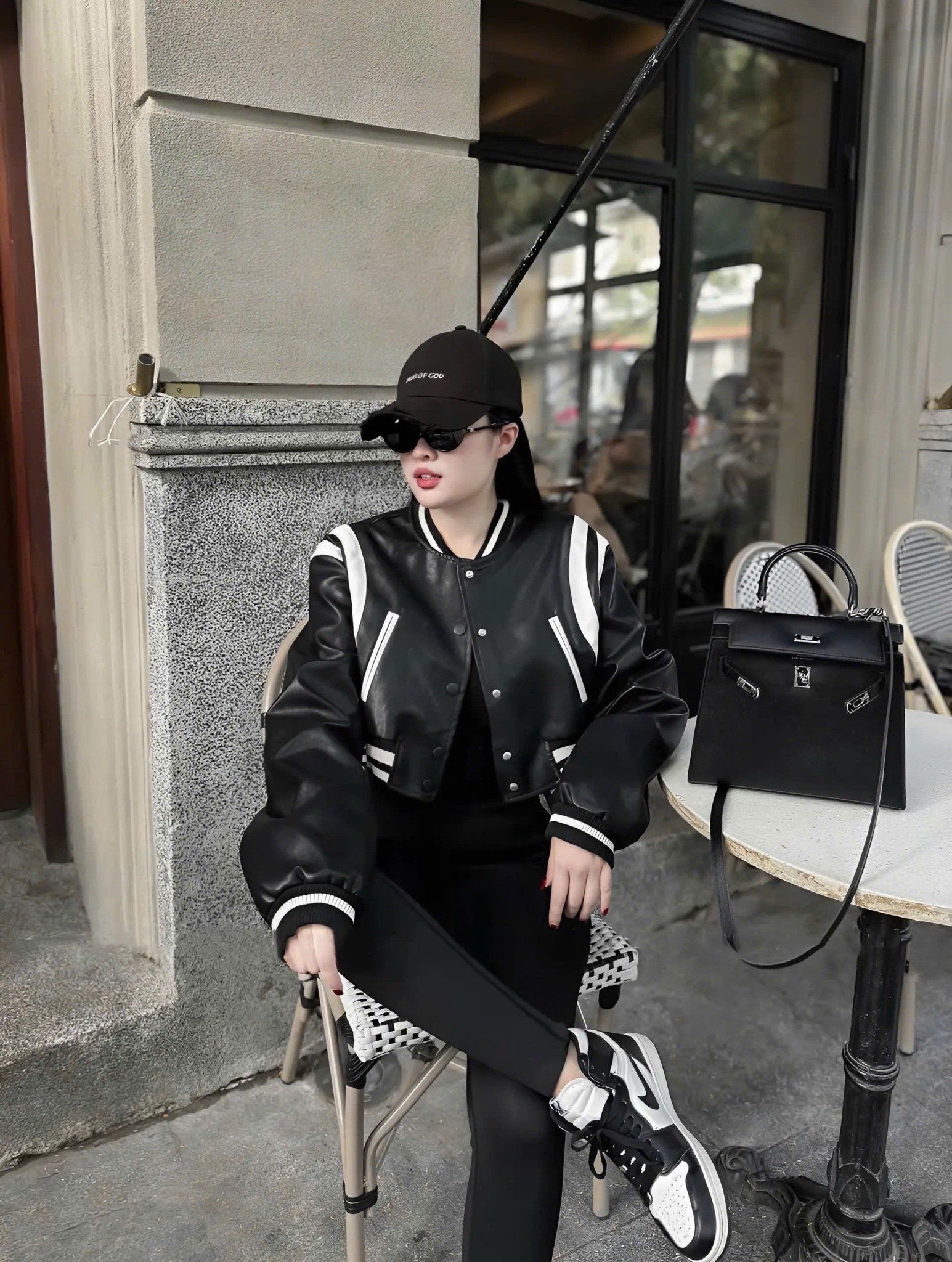 Áo khoác bomber phối viền chất da siêu hot - ĐEN - U559