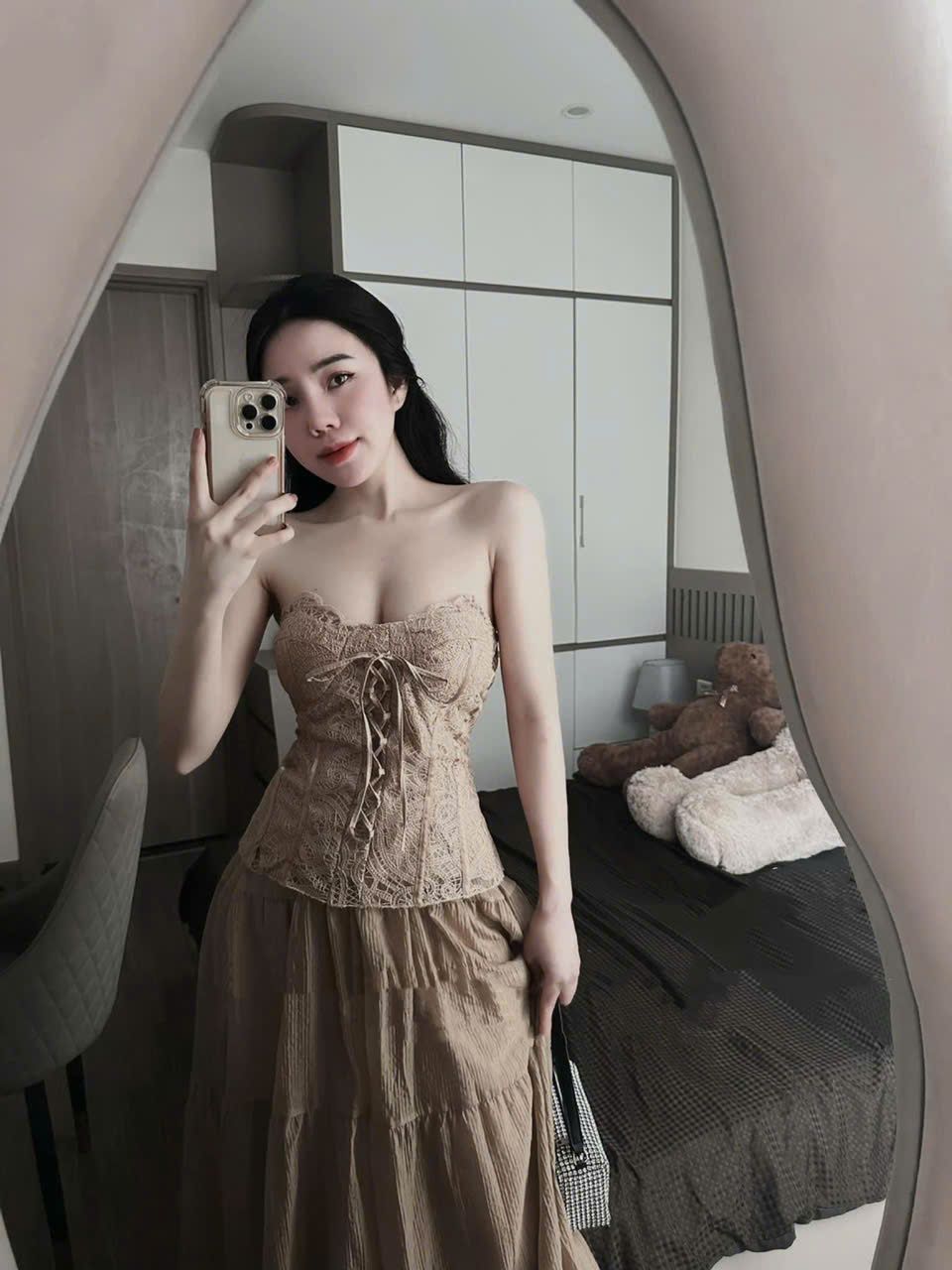 Set áo cúp ngực ren mix chân váy dáng dài - M254