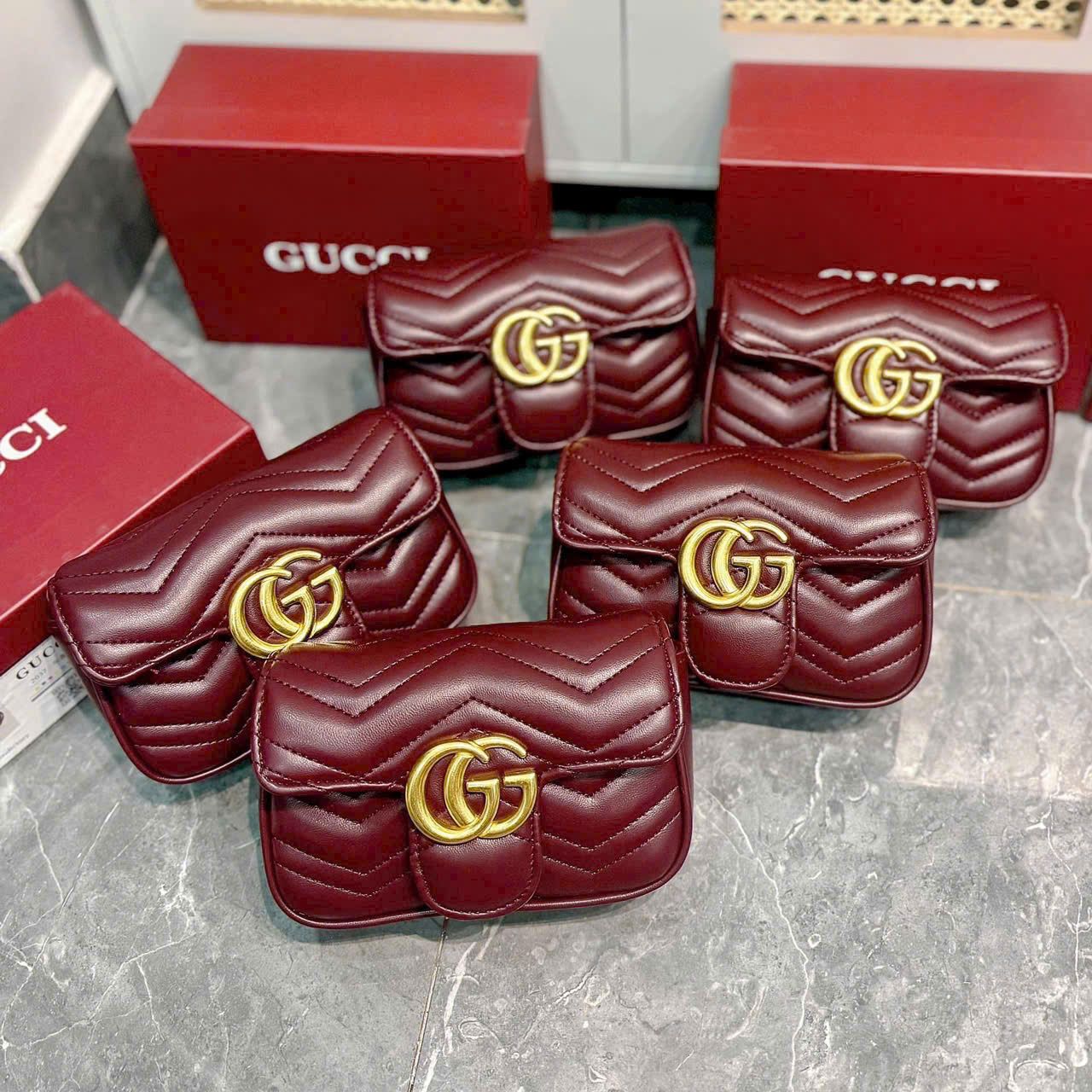 Túi đeo chéo GC siêu xinh - ĐỎ - A21