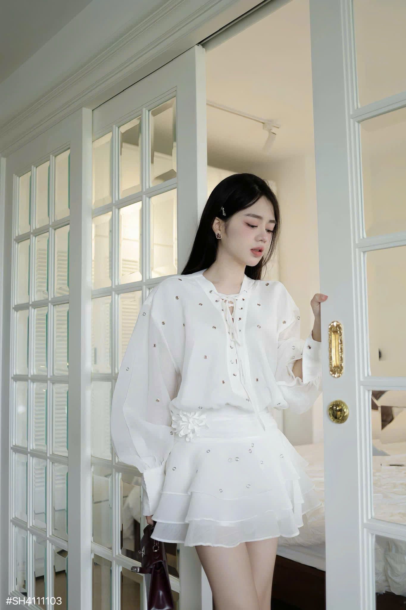 Set áo tay dài đan dây mix chân váy tầng đính hoa siêu xinh - TRẮNG - S374 ( eo S<66, M<70 )