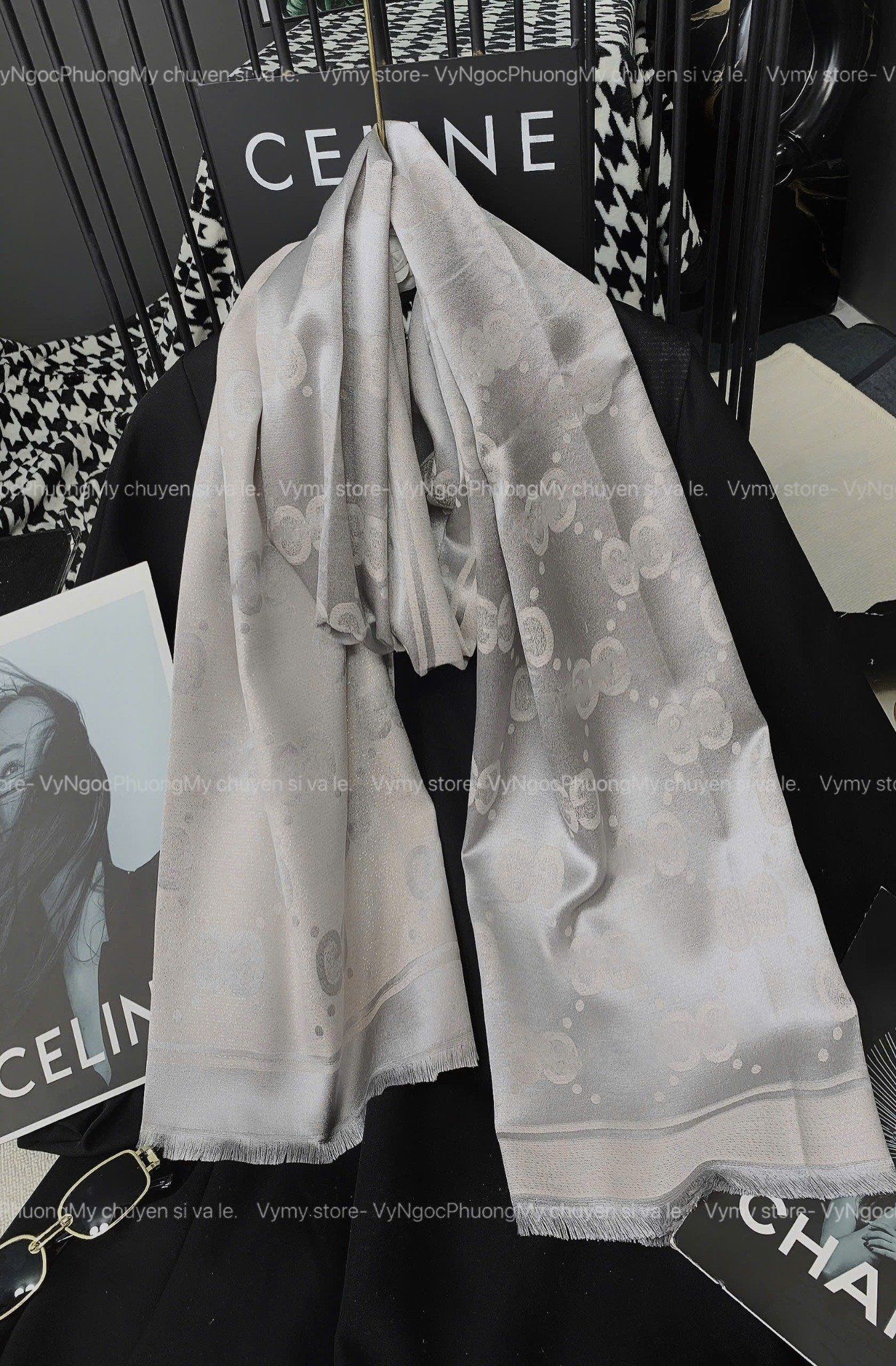 Khăn choàng đũi lụa cao cấp GUCCI - XÁM - U564