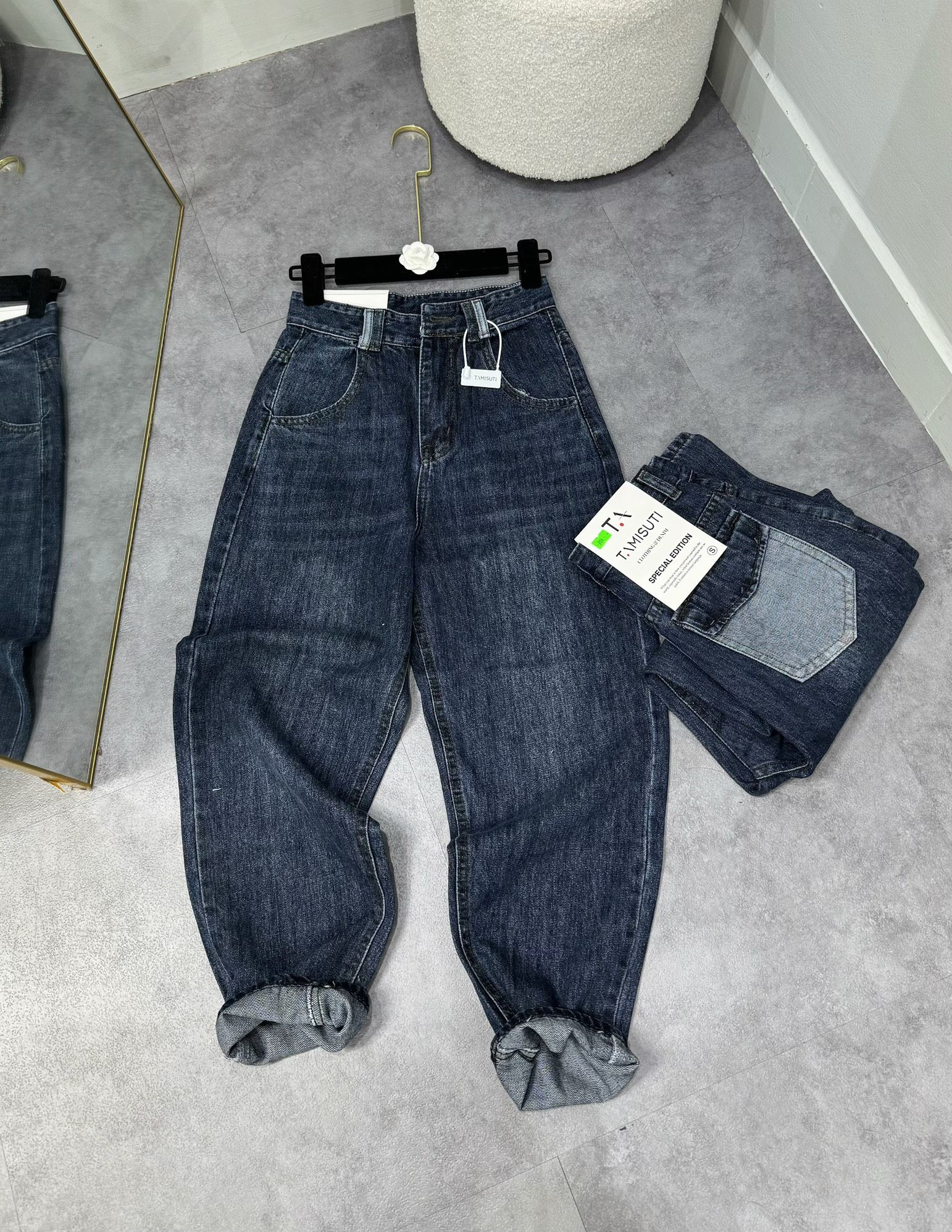 (209) Quần baggy jeans nữ lưng cao túi nắp xám - H423 (S <66, M <70, L <74)