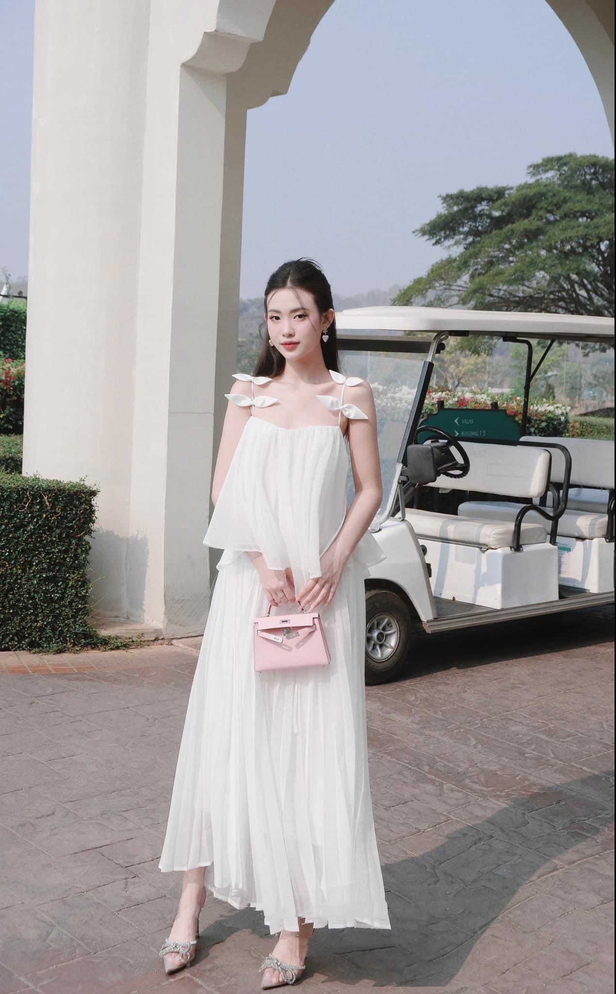 Set áo kiểu voan đính kiểu nơ phối chân váy dài maxi dập ly xoè - TRẮNG - H245 ( eo S<66, M<70, L<74)