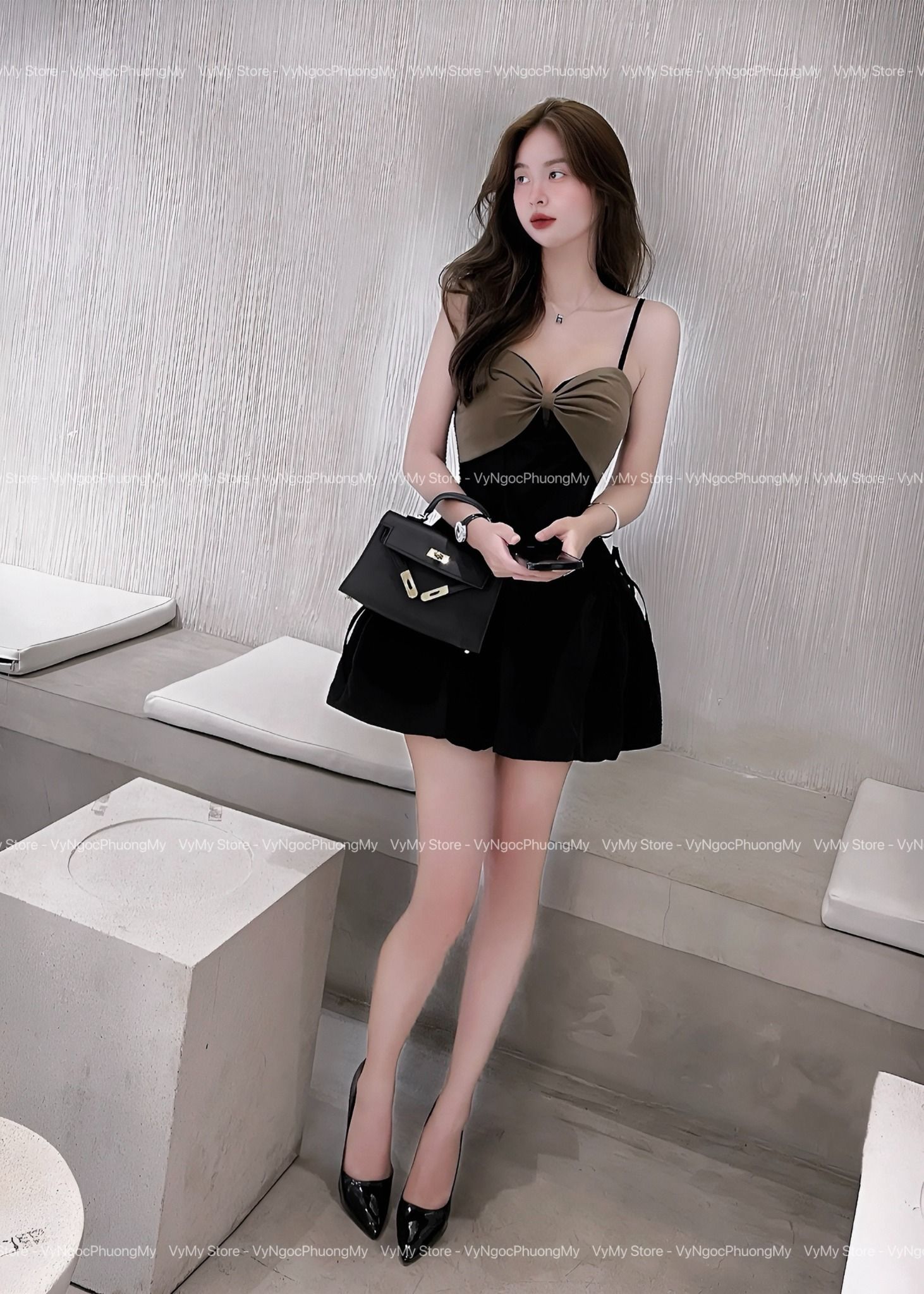 Đầm hai dây nơ thiết kế có lớp đệm chiết eo phồng siêu tôn dáng - ĐEN - H508 (S<66, M<72)