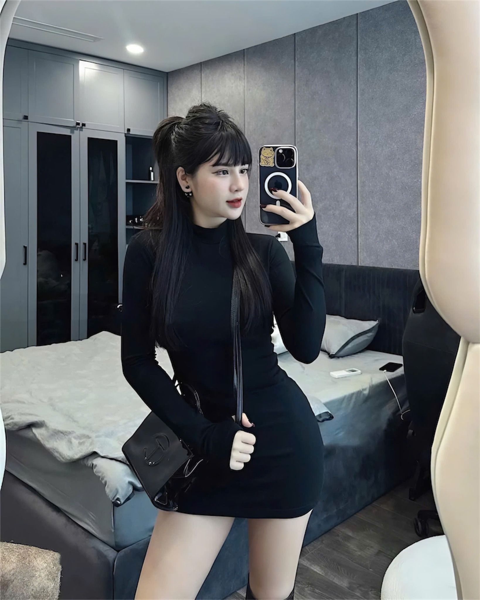 Đầm body tay dài dáng ngắn siêu tôn dáng - P360