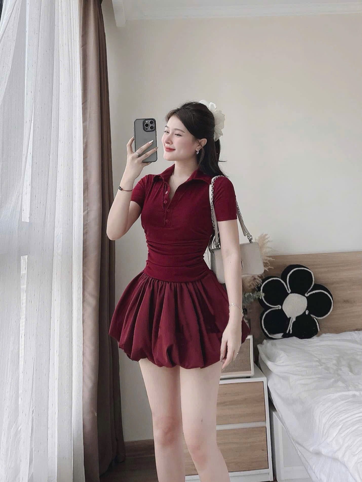 Váy cổ đức đính nút chân bồng bí - ĐỎ - M80