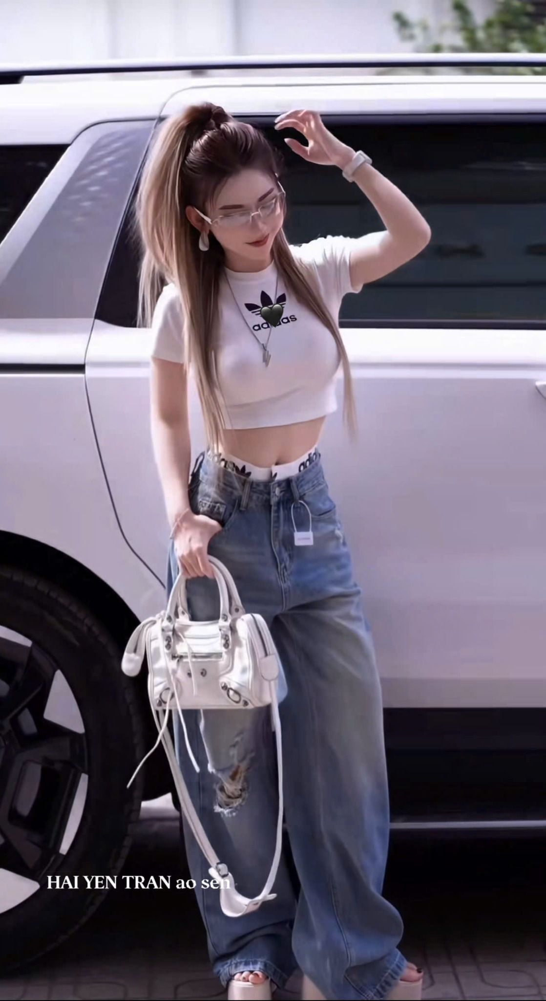 Áo thun croptop adidas sịn sò - TRẮNG - V467