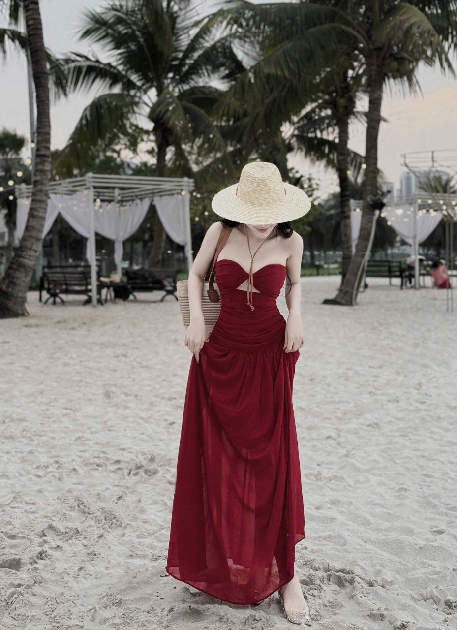 Đầm maxi cúp ngực dáng dài siêu hot - ĐỎ - V553 (eo S<68, M<72)