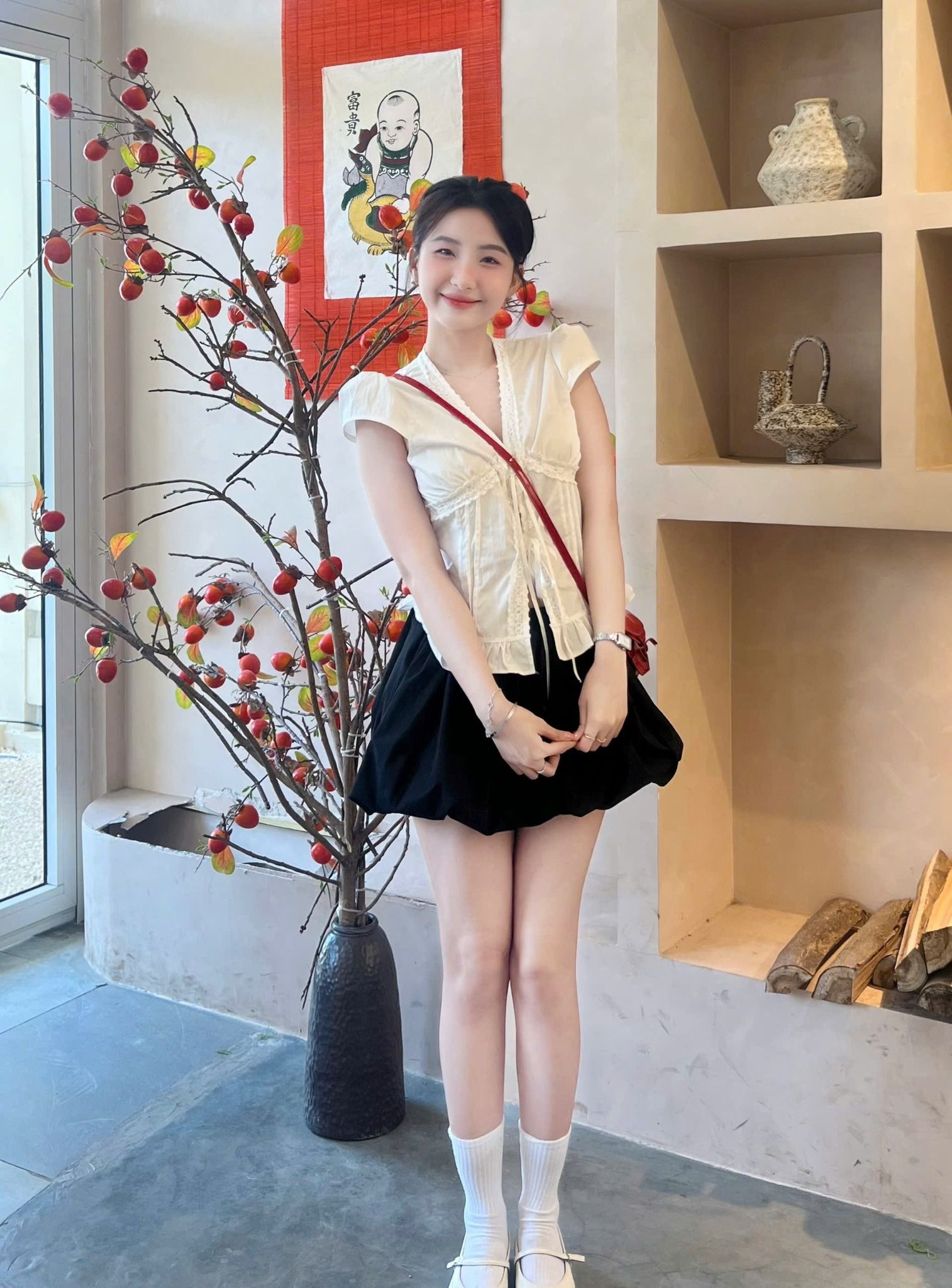 Set áo cổ v viền ren phối dây nơ ngực mix chân váy bí - H211 - HÀNG SALE LỖ KO ĐỔI TRẢ DƯỚI MỌI HÌNH THỨC