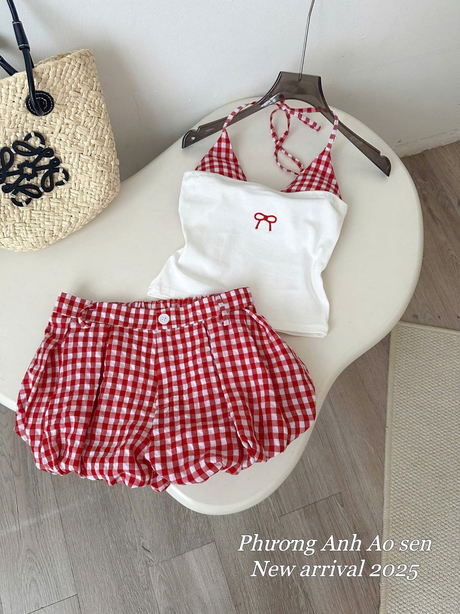 Set 3 món áo bikini mix quần dáng bí kèm áo quây thêu nơ dễ thương - ĐỎ - H244 (EO S<68, M<72)