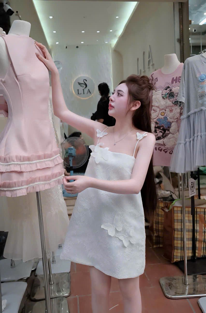 Đầm 2 dây suông ngắn gấm kết bướm tiểu thư - TRẮNG - H277