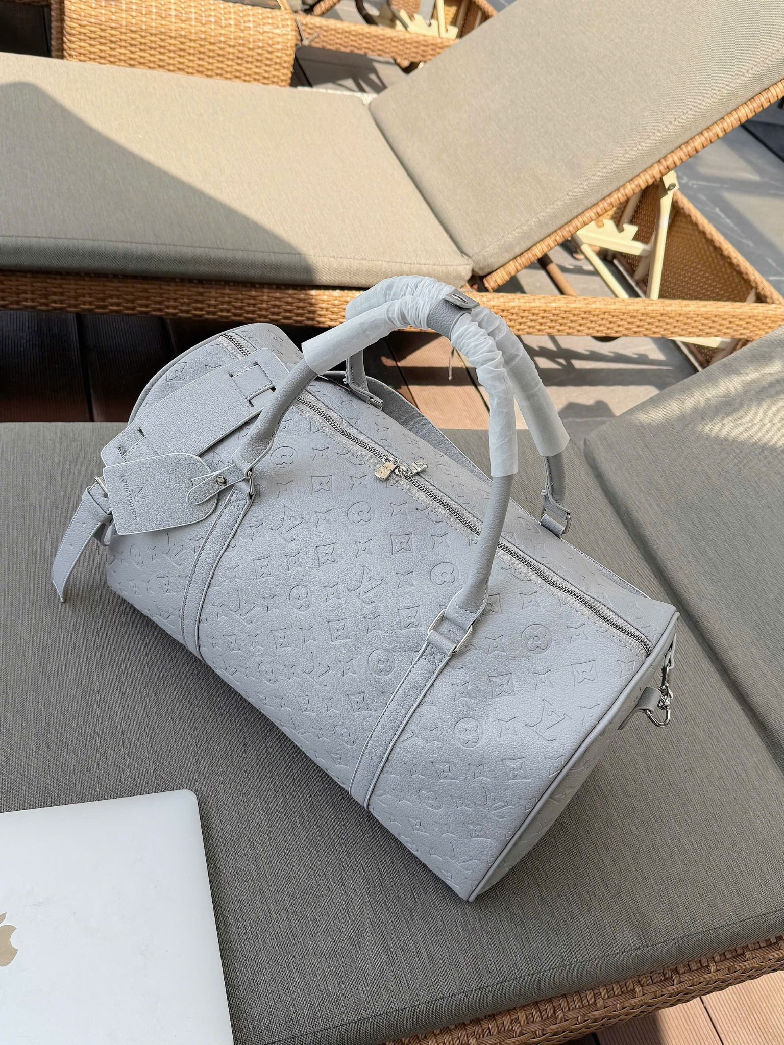 Túi trống du lịch LV ép nhiệt siêu đẹp size 50 - GHI - H319