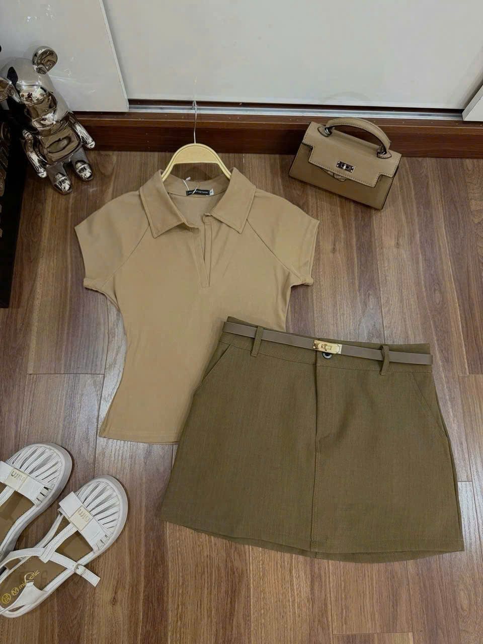 Set áo cộc tay polo mix chân váy ôm dáng ngắn kèm đai - T24 (eo S<68, M<72) - HÀNG SALE LỖ KO ĐỔI TRẢ DƯỚI MỌI HÌNH THỨC