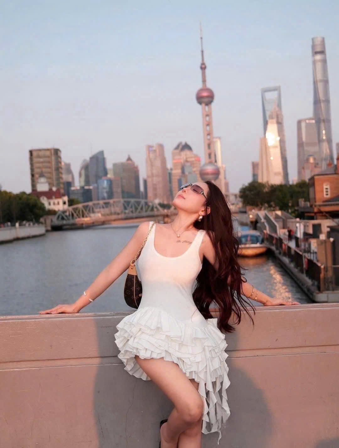 Váy 2 dây ôm body xòe tầng bèo nhún tua rua siêu hot - T167