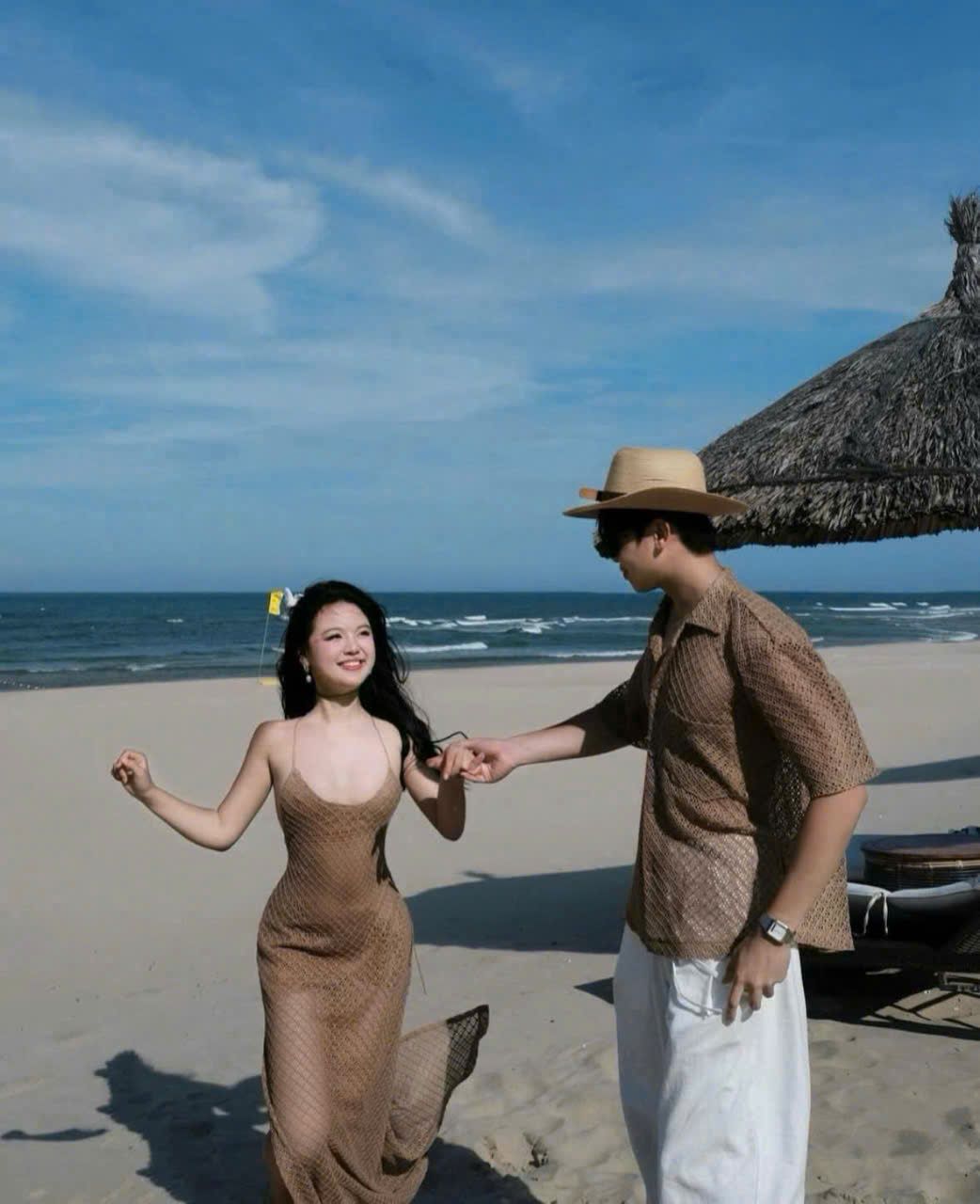 Váy 2 dây ren lưới hàng hai lớp dáng dài - T195 (EO S<66, M<70)
