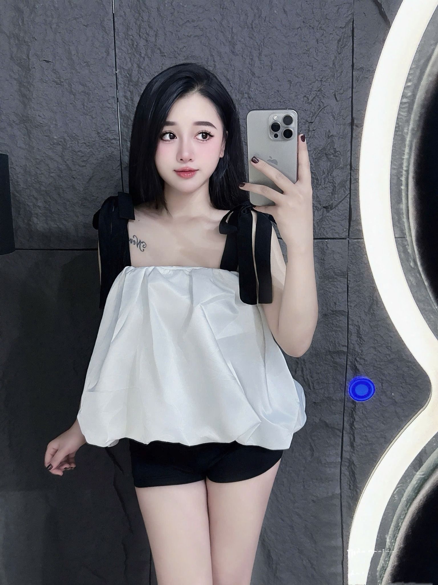 Set áo 2s tafta cột nơ bồng mix quần short siêu hot - TRẮNG - T278