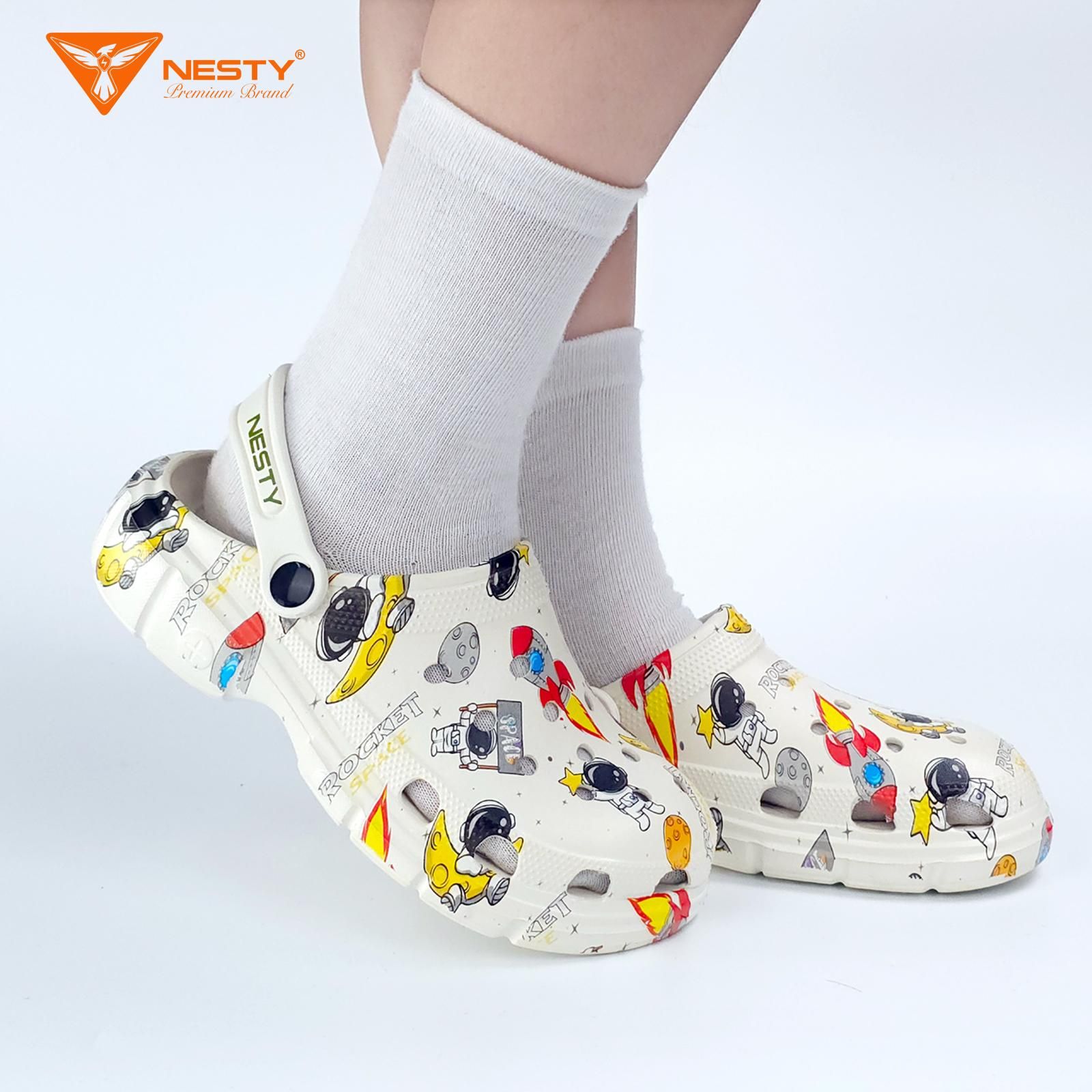 DÉP SỤC NESTY CHẤT LIỆU NHỰA EVA ÊM ÁI KIỂU DÁNG UNISEX FULL SIZE CHO CẢ GIA ĐÌNH Đế Bằng Nam NE01-NK01