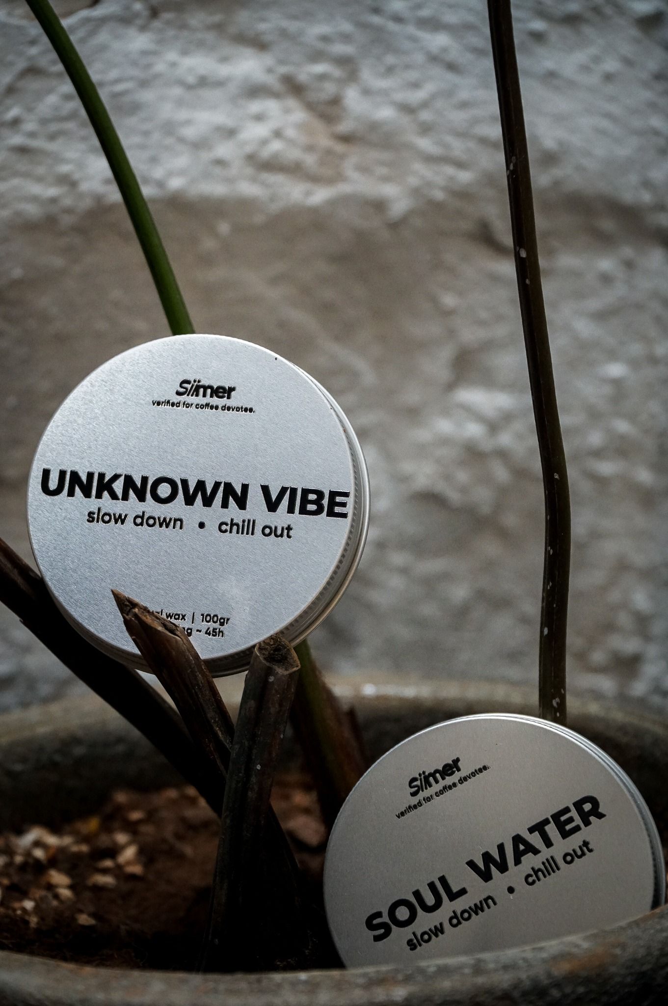 UNKOWN VIBE CANDLE BOX 100GR