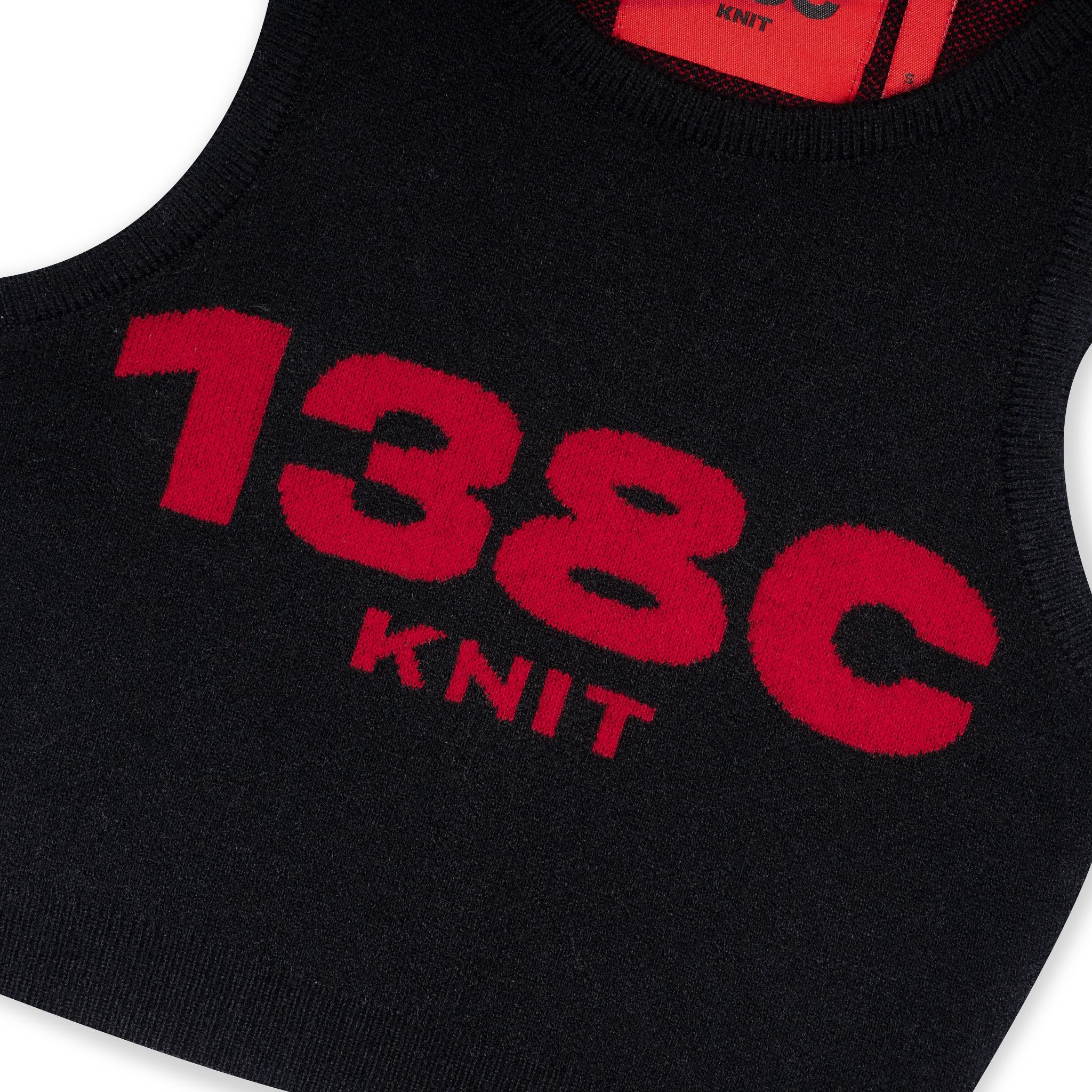 LOVE KNIT CROPTOP
