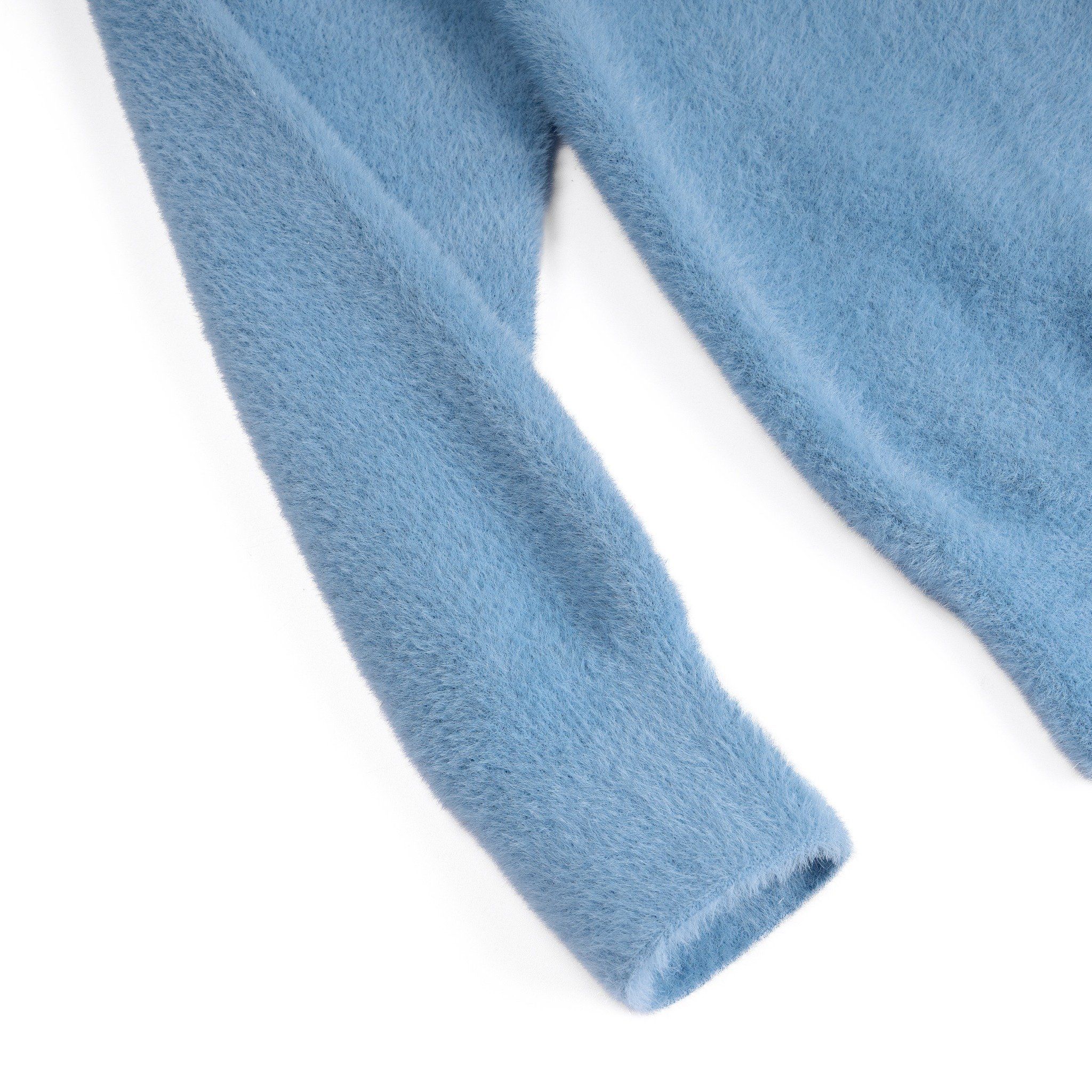 138C GALLERY/ INNOCENT LOVE KNIT FUZZY SWEATER