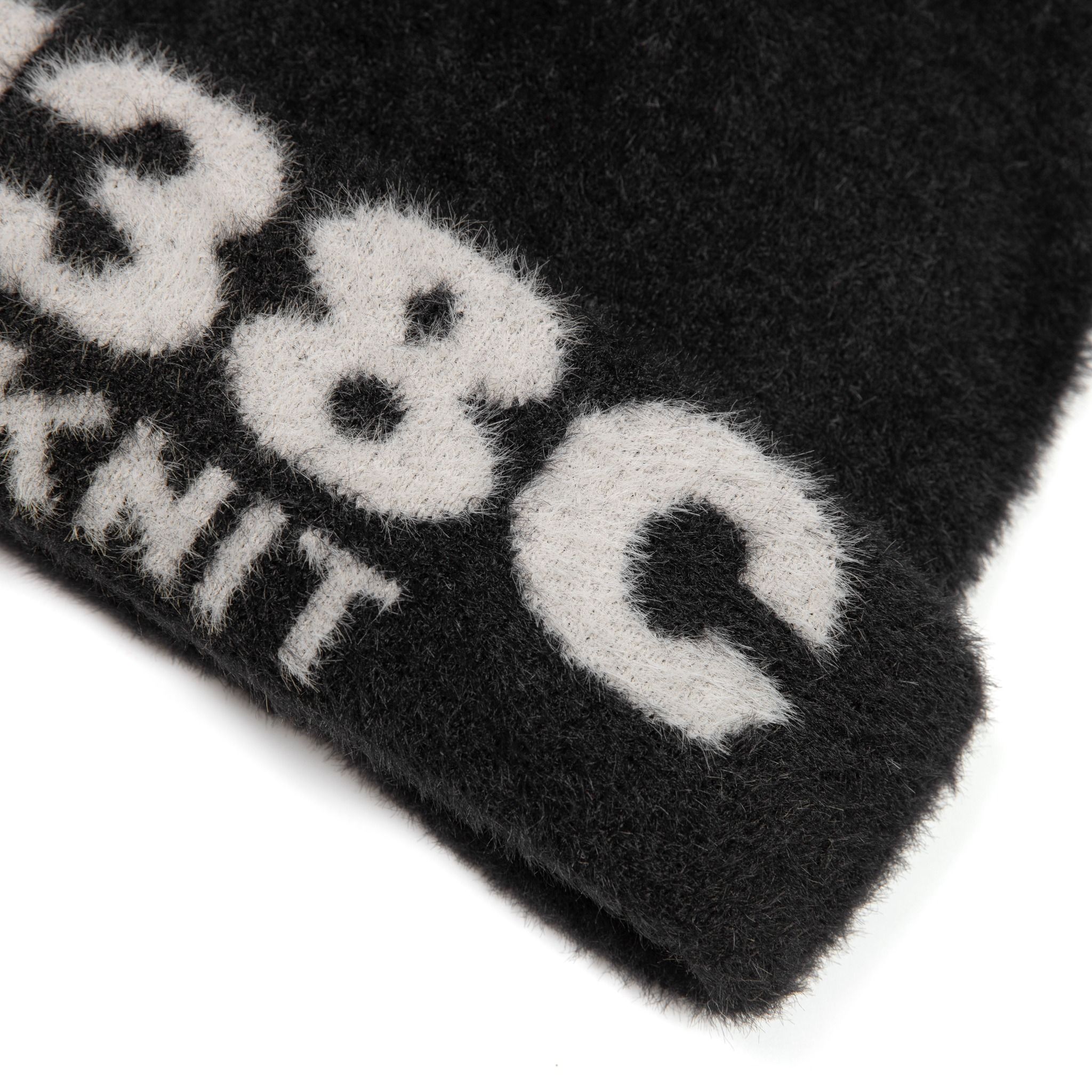APOCALYPSE LOVE KNIT FUZZY BEANIE