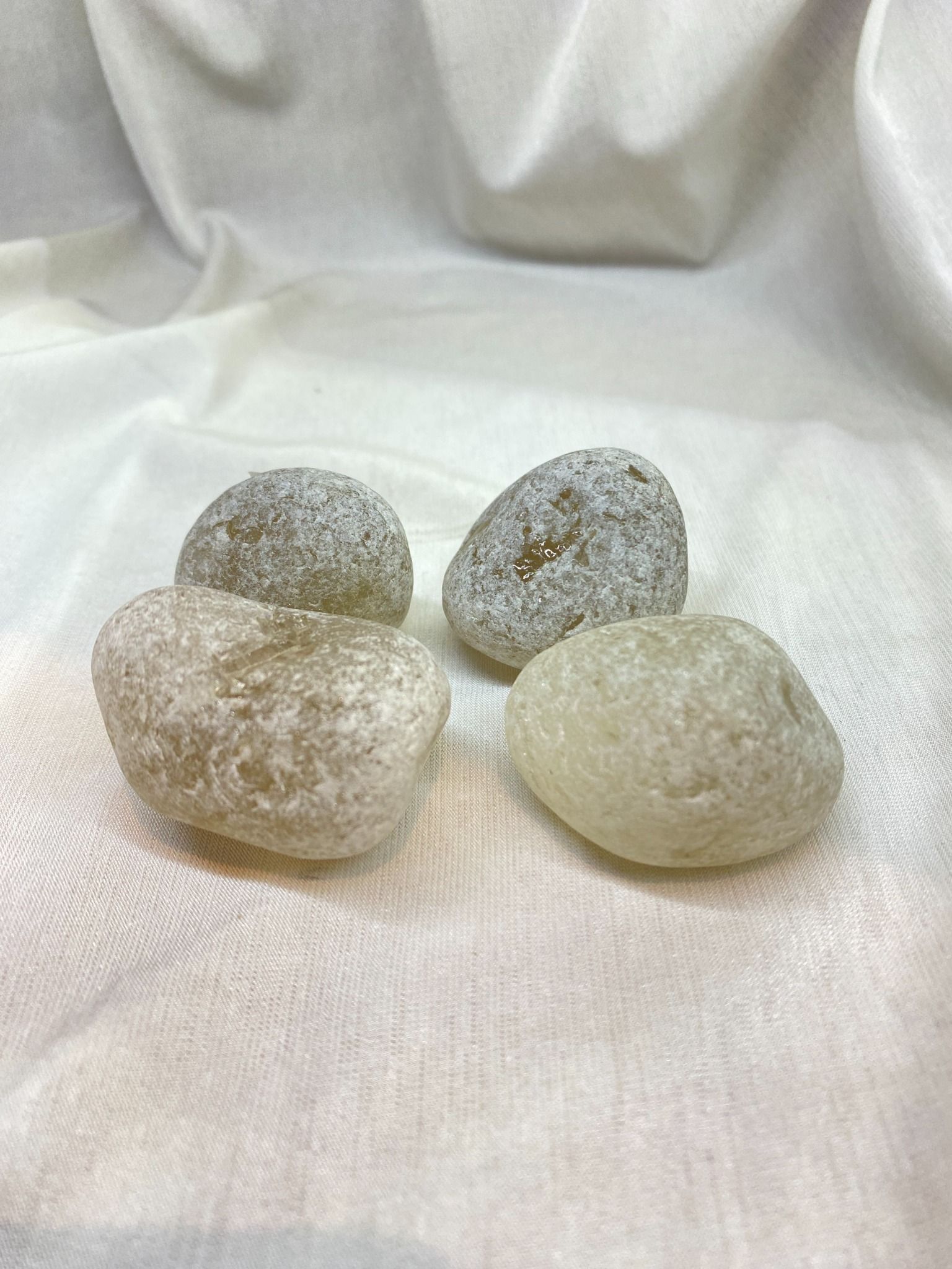 Sỏi Thạch Anh Xám - Grey Quartz Tumble