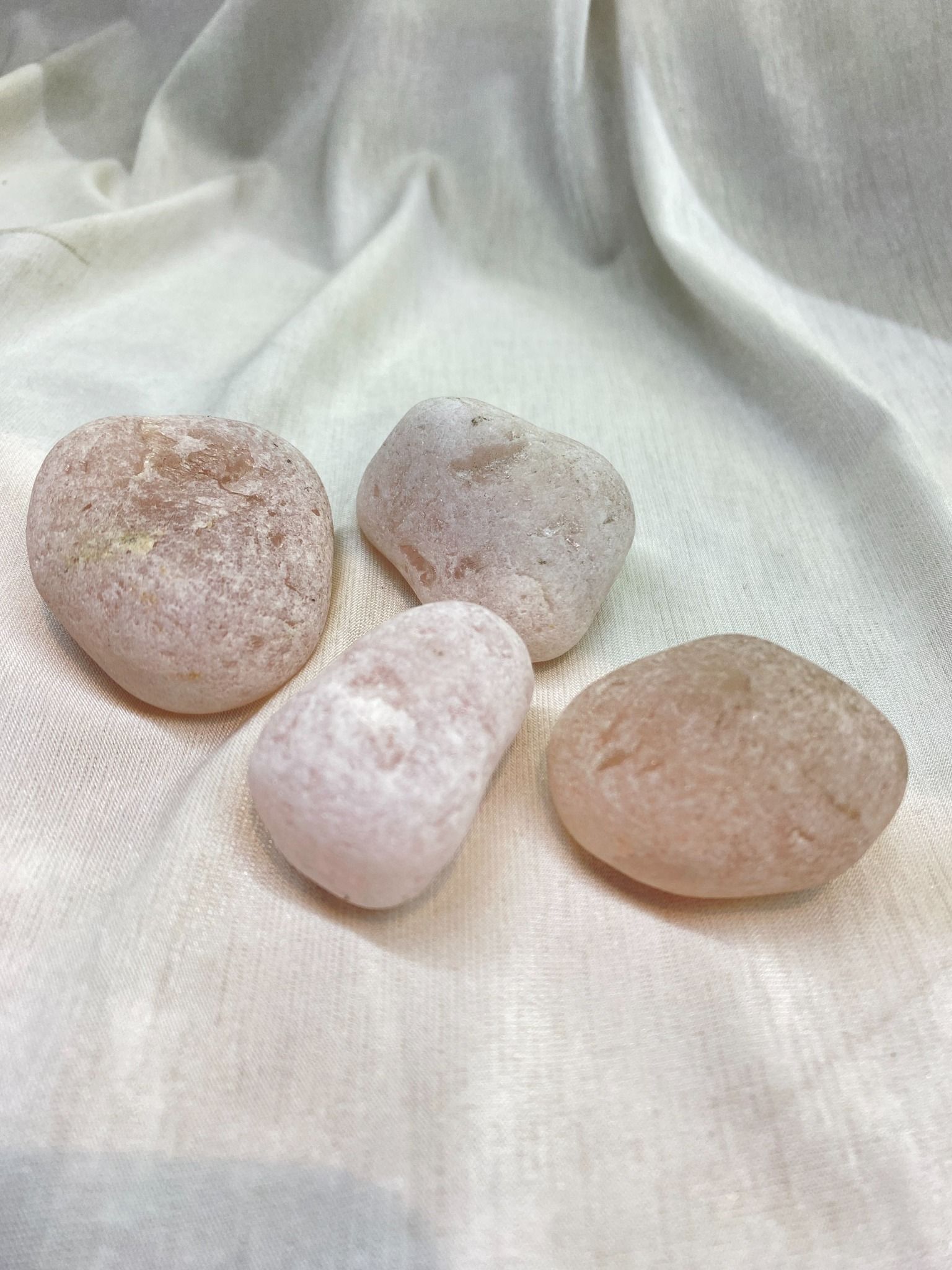 Sỏi Thạch Anh Hồng - Rose Quartz Tumble