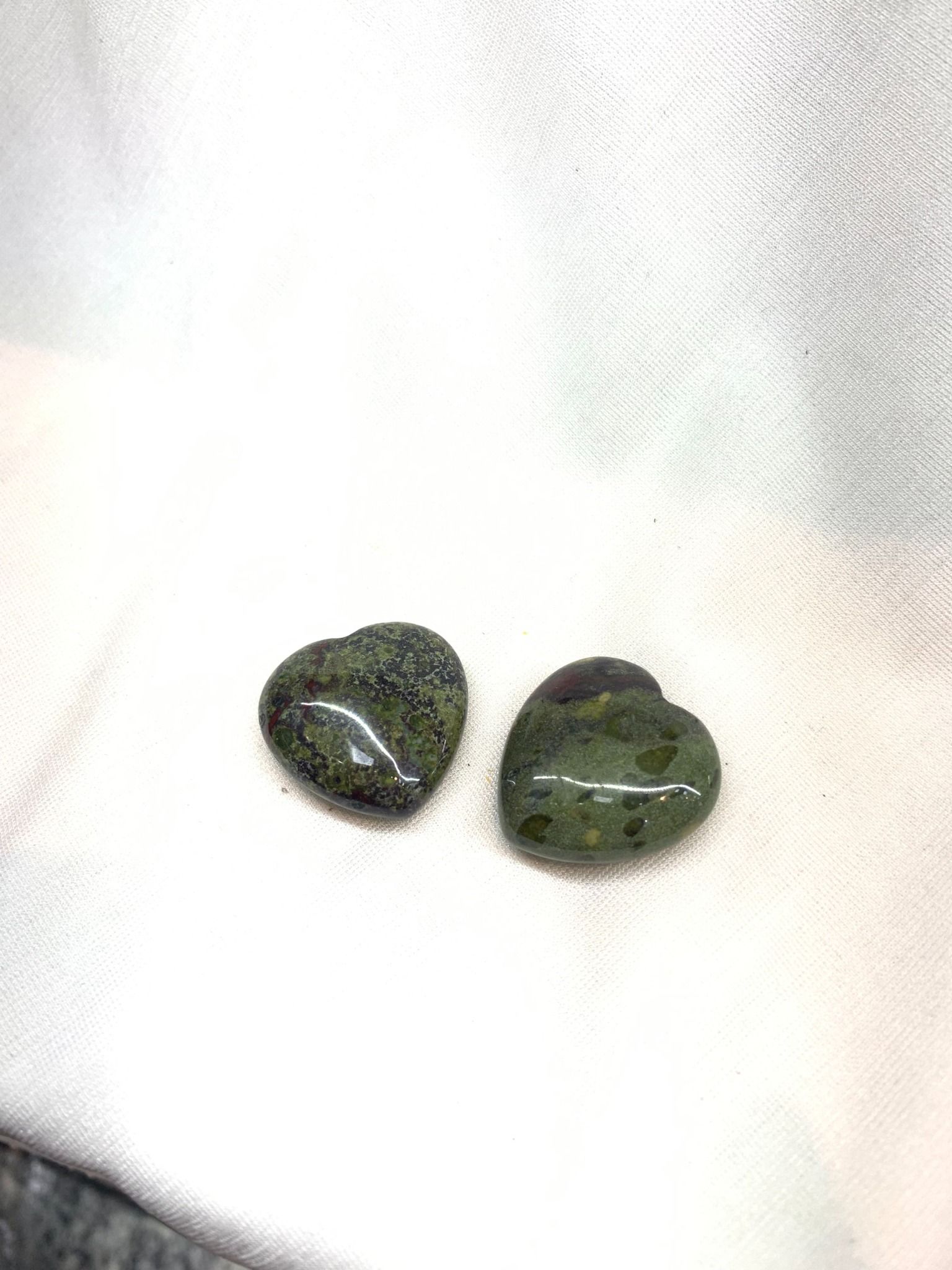 Sỏi Jasper Huyết Long - Dragon Blood Jasper Tumble