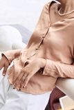 Áo lụa tay liền dài cổ tim vàng đồng