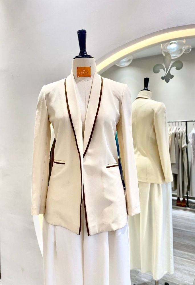 Vest kem viền nâu cột dây