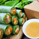  Cuốn cải chay chấm sốt chao ( 10c) 