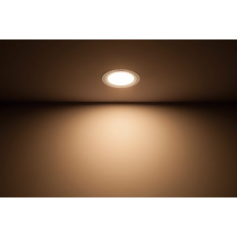 Đèn Philips Hue Garnea LED Downlight White Ambiance