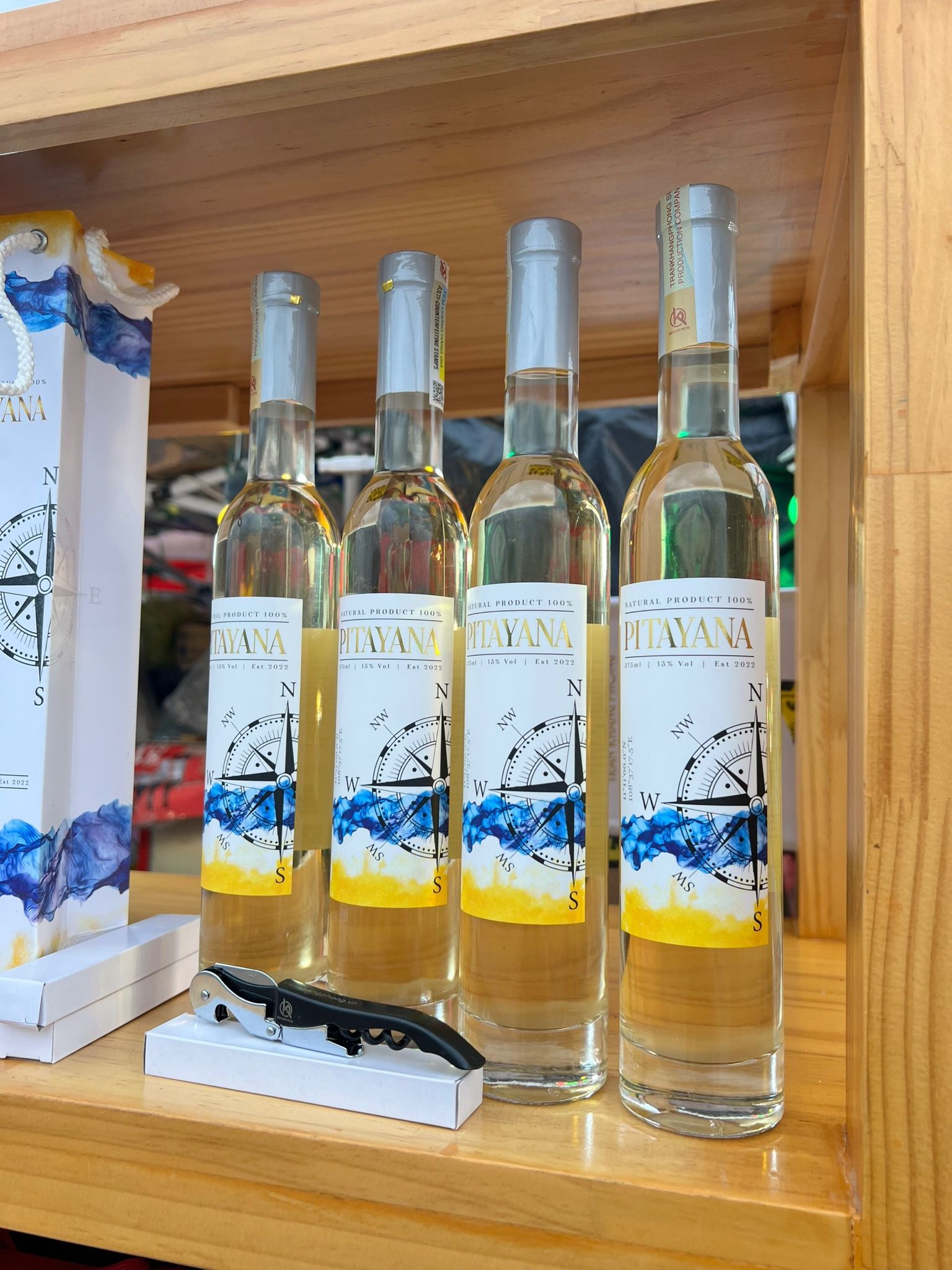 Hộp 04 chai - PITAYANA TRẮNG (375ml/chai)