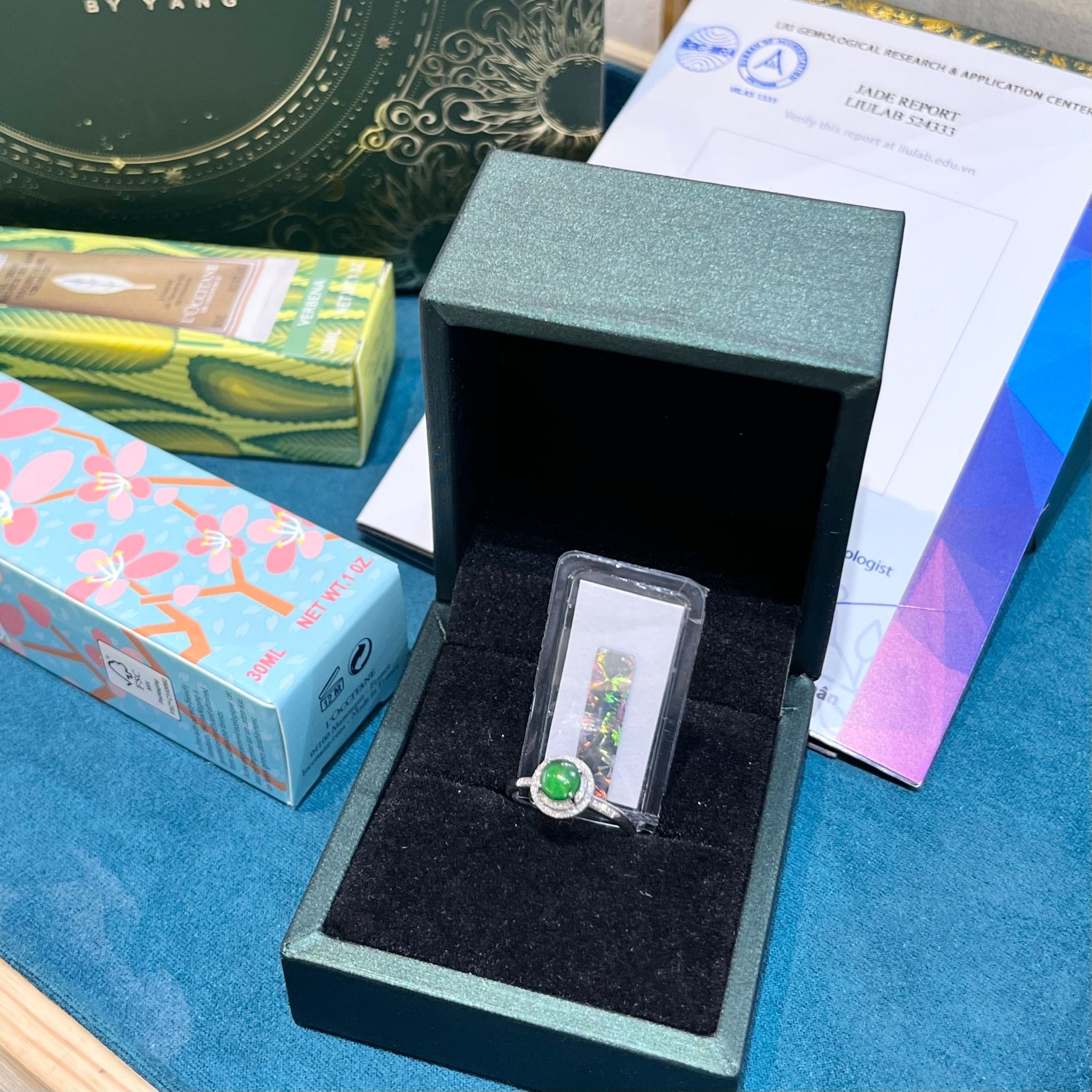Nhẫn Vàng Phỉ Thúy 18K