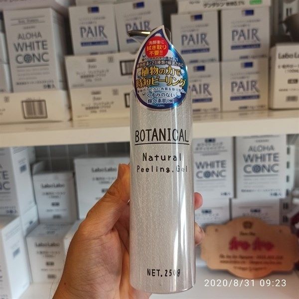Gel Tẩy Tế Bào Collagen Botanical Marche Mild Peeling