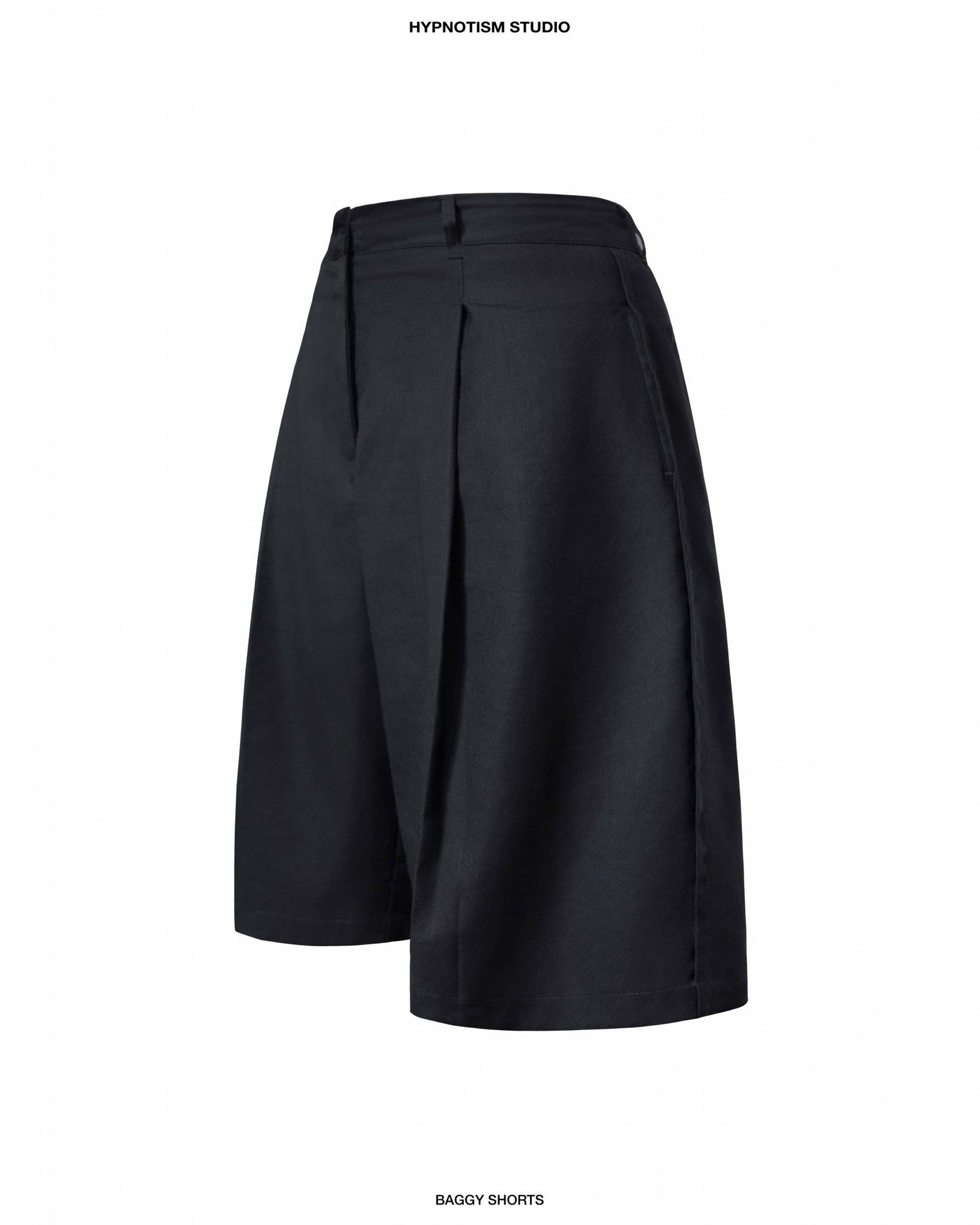 BAGGY SHORTS