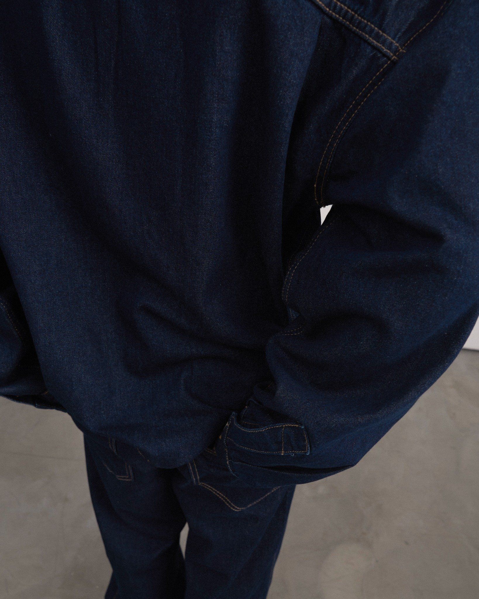 INDIGO NEWJEANS SHIRT