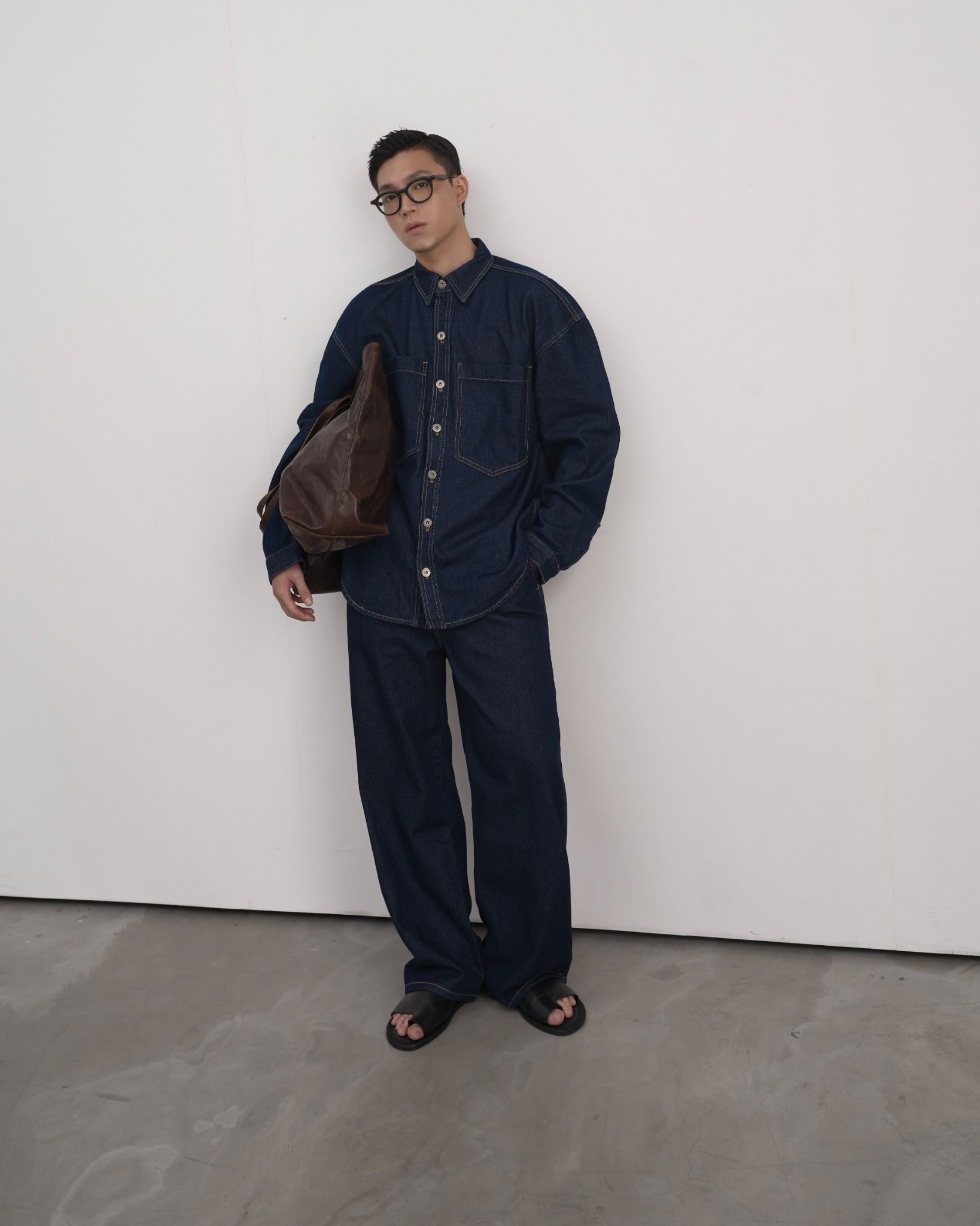 INDIGO NEWJEANS PANTS